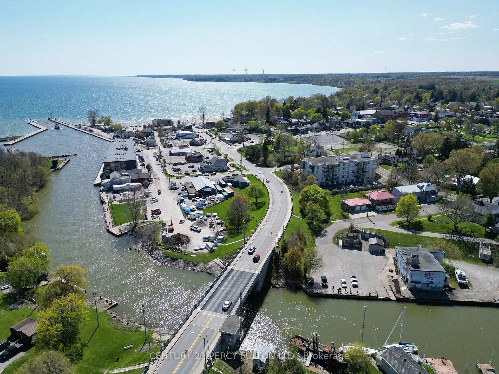 Photo 43 of 68 Hamilton Plank Road, Norfolk, Port Dover — HOMEH