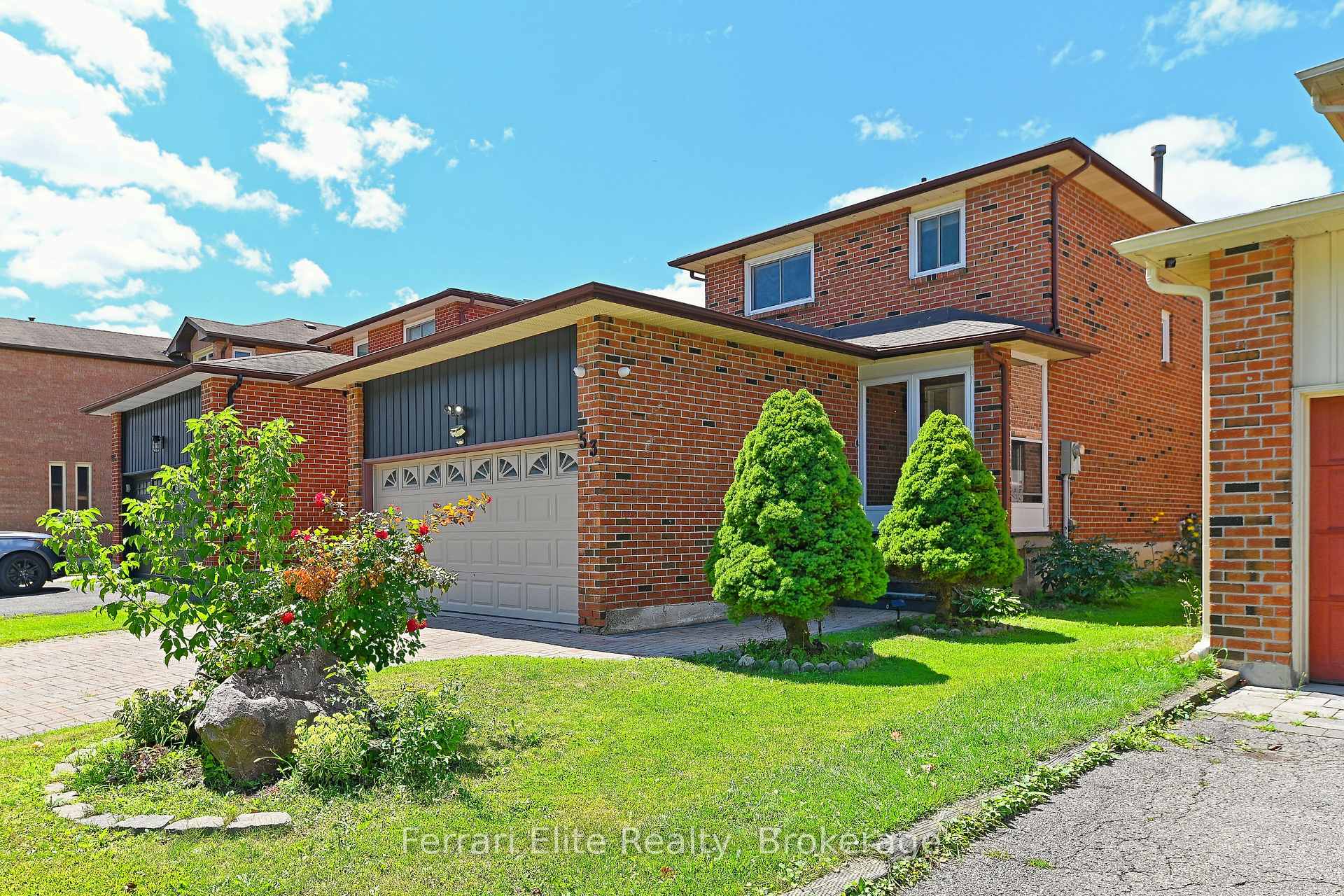 Photo 4 of 53 Belvedere Crescent, Richmond Hill, Crosby — HOMEH