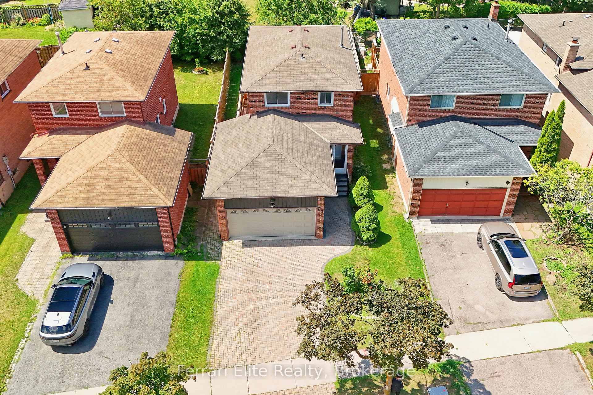 Photo 5 of 53 Belvedere Crescent, Richmond Hill, Crosby — HOMEH