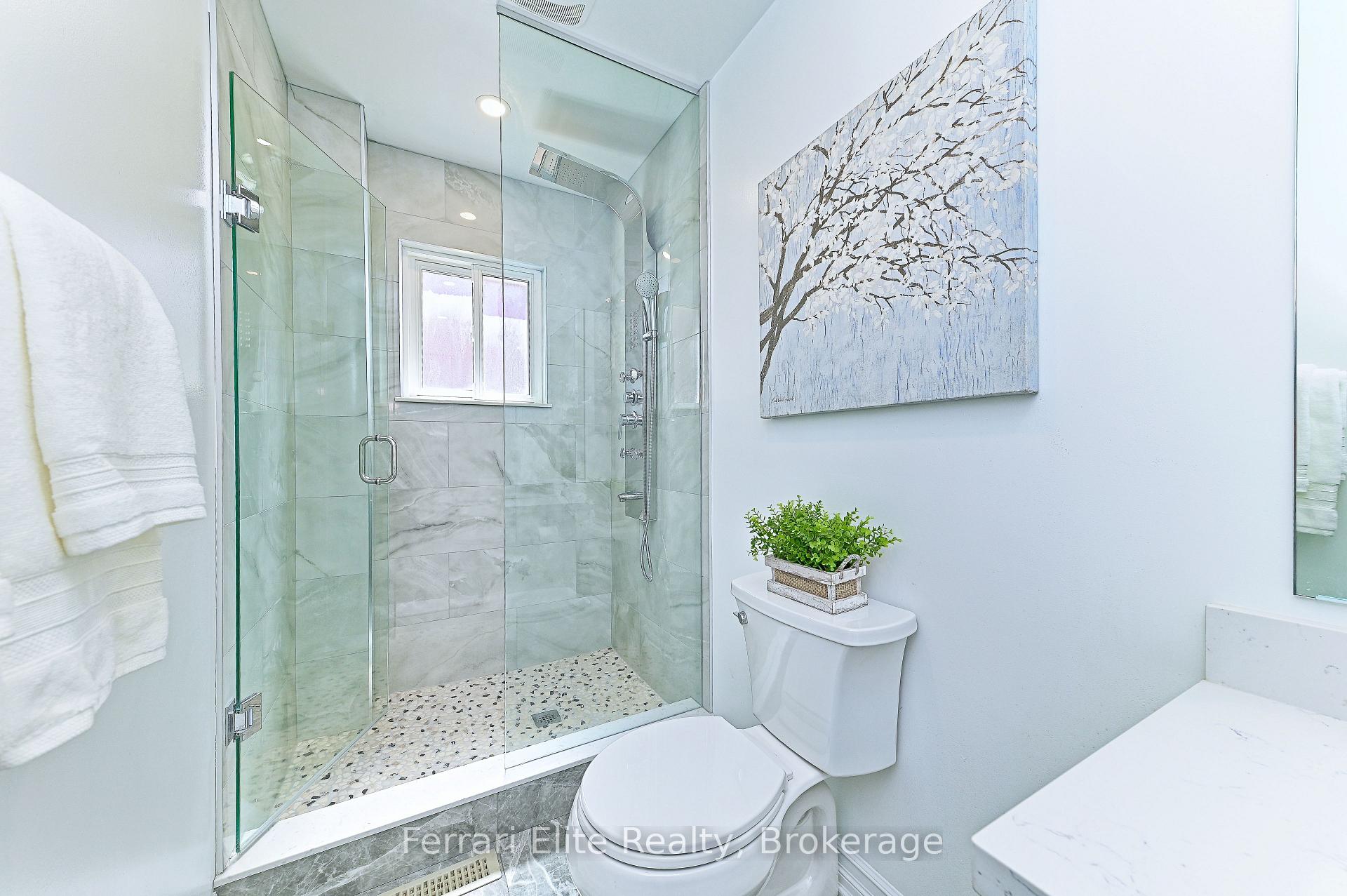 Photo 9 of 53 Belvedere Crescent, Richmond Hill, Crosby — HOMEH