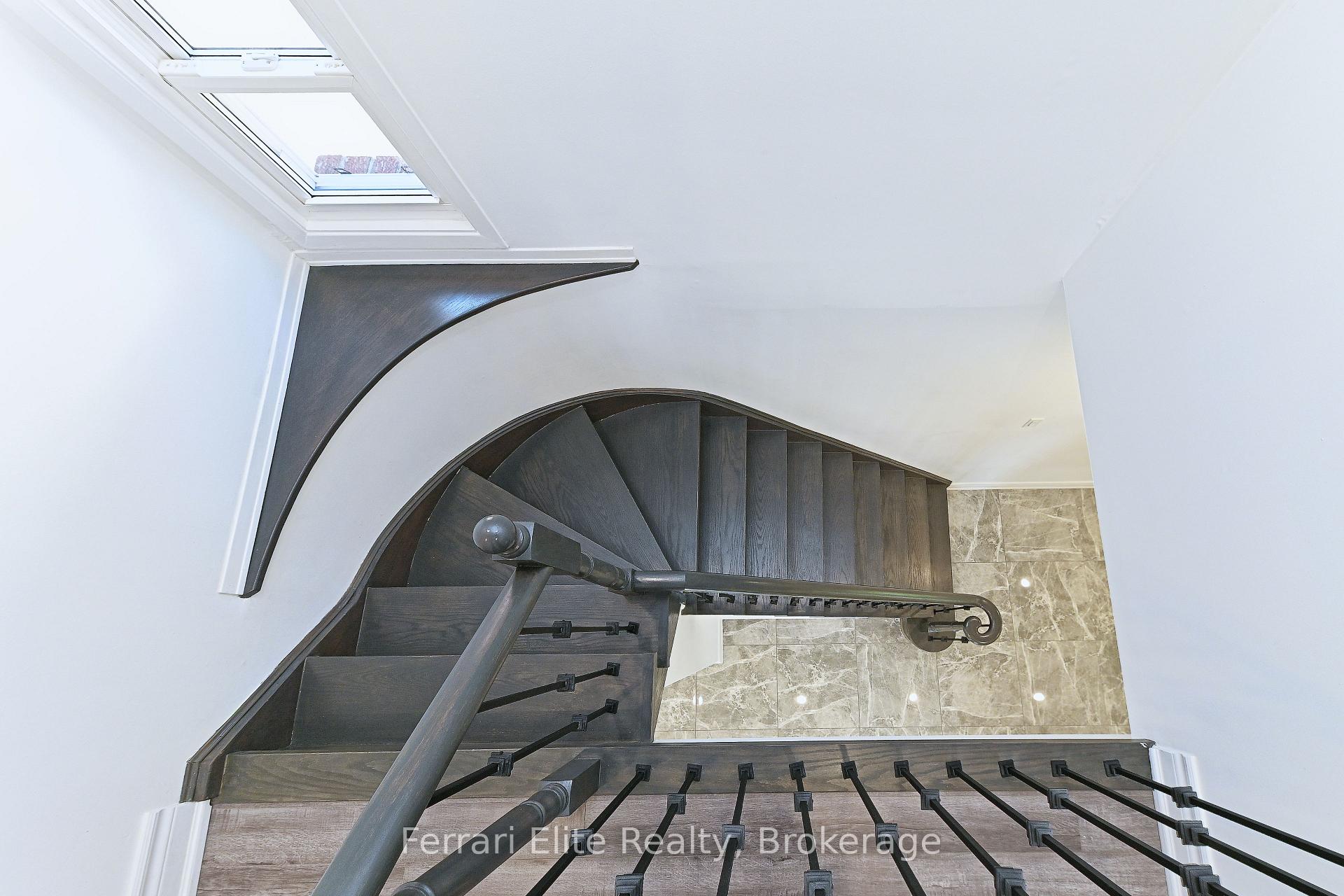 Photo 15 of 53 Belvedere Crescent, Richmond Hill, Crosby — HOMEH