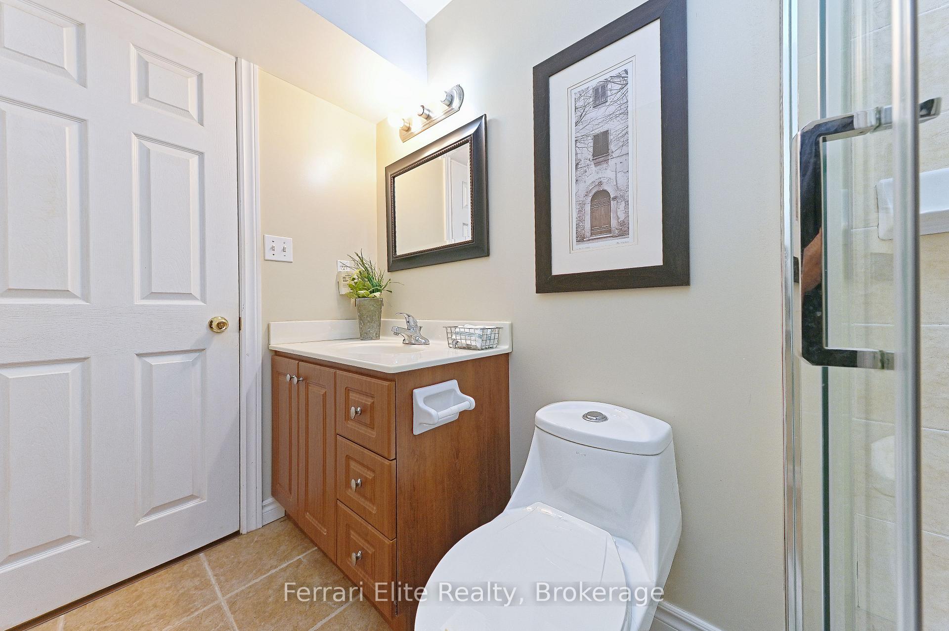 Photo 18 of 53 Belvedere Crescent, Richmond Hill, Crosby — HOMEH