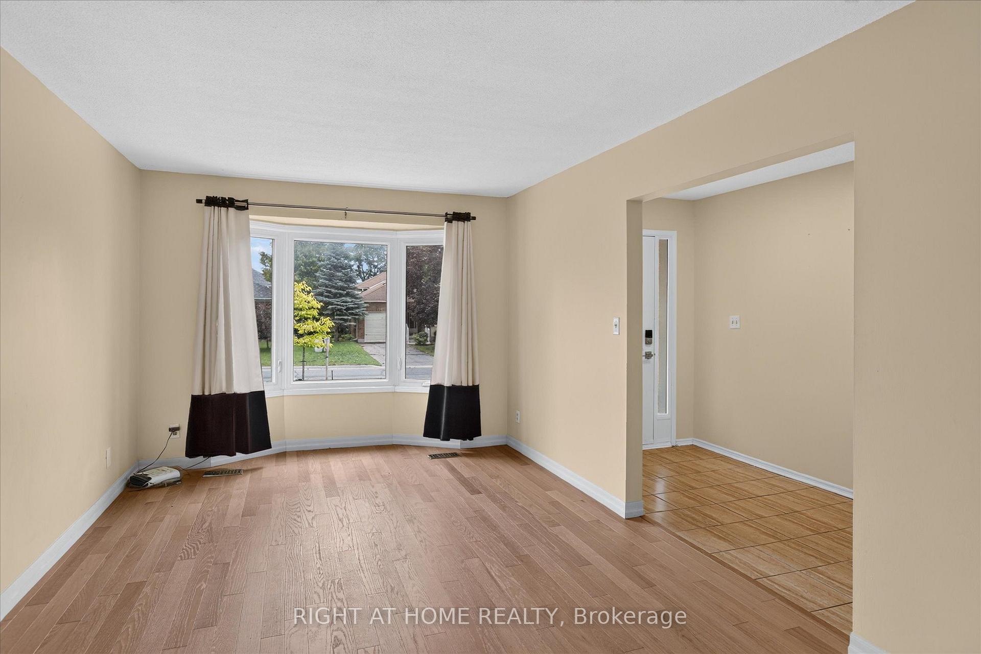Photo 6 of 1533 Wildlark Drive, Peterborough, Monaghan Ward 2 — HOMEH
