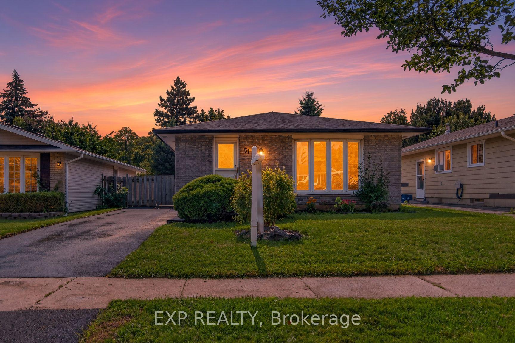 Photo 1 of 51 Appalachian Crescent, Kitchener, Alpine — HOMEH