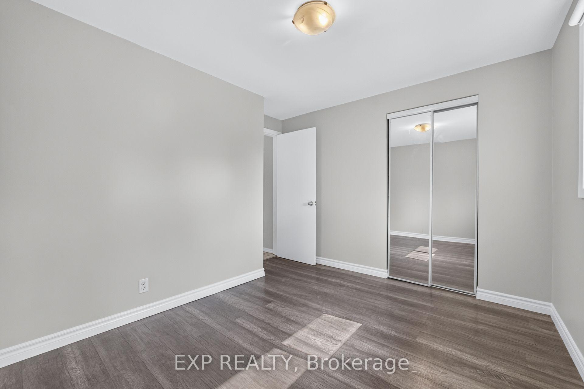 Photo 22 of 51 Appalachian Crescent, Kitchener, Alpine — HOMEH