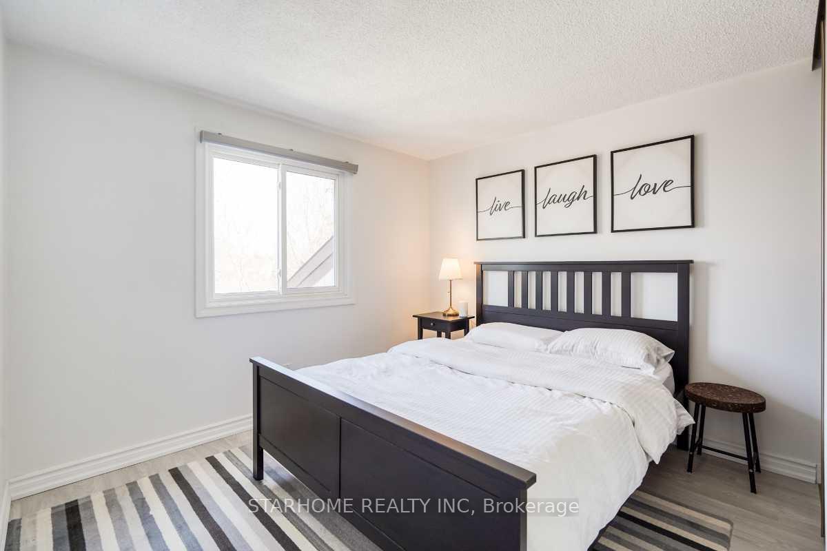 Photo 20 of 8 Amberwood Square, Brampton, Heart Lake West — HOMEH