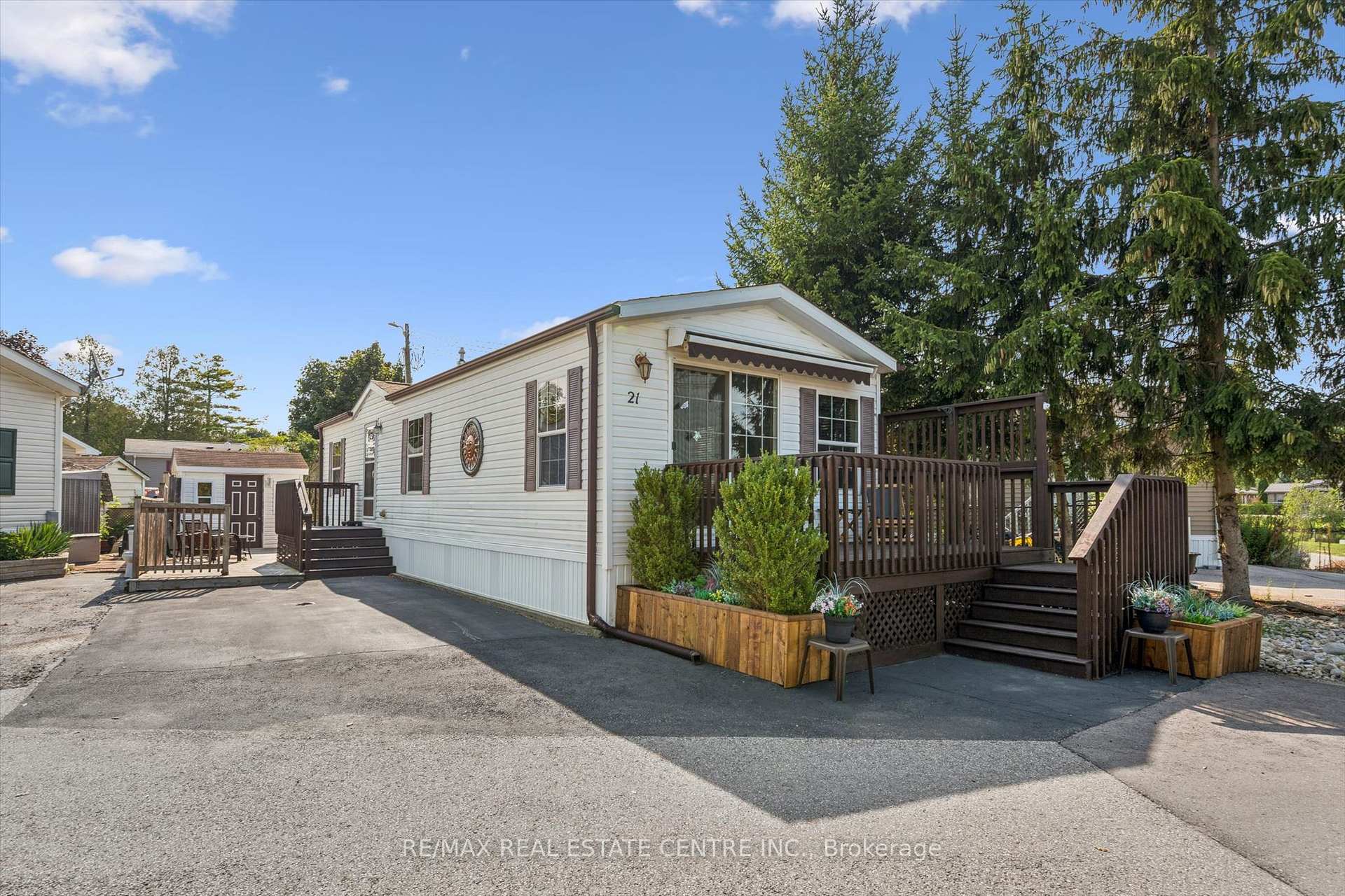 Photo of 21 Trillium Beach Drive