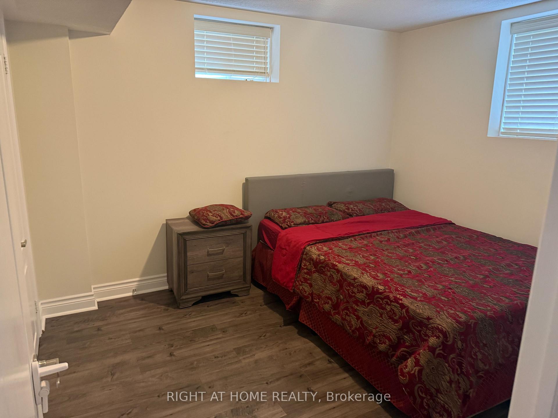 Photo 6 of Unit Basement unit, 65 Fallowfield Road, Brampton, Credit Valley — HOMEH