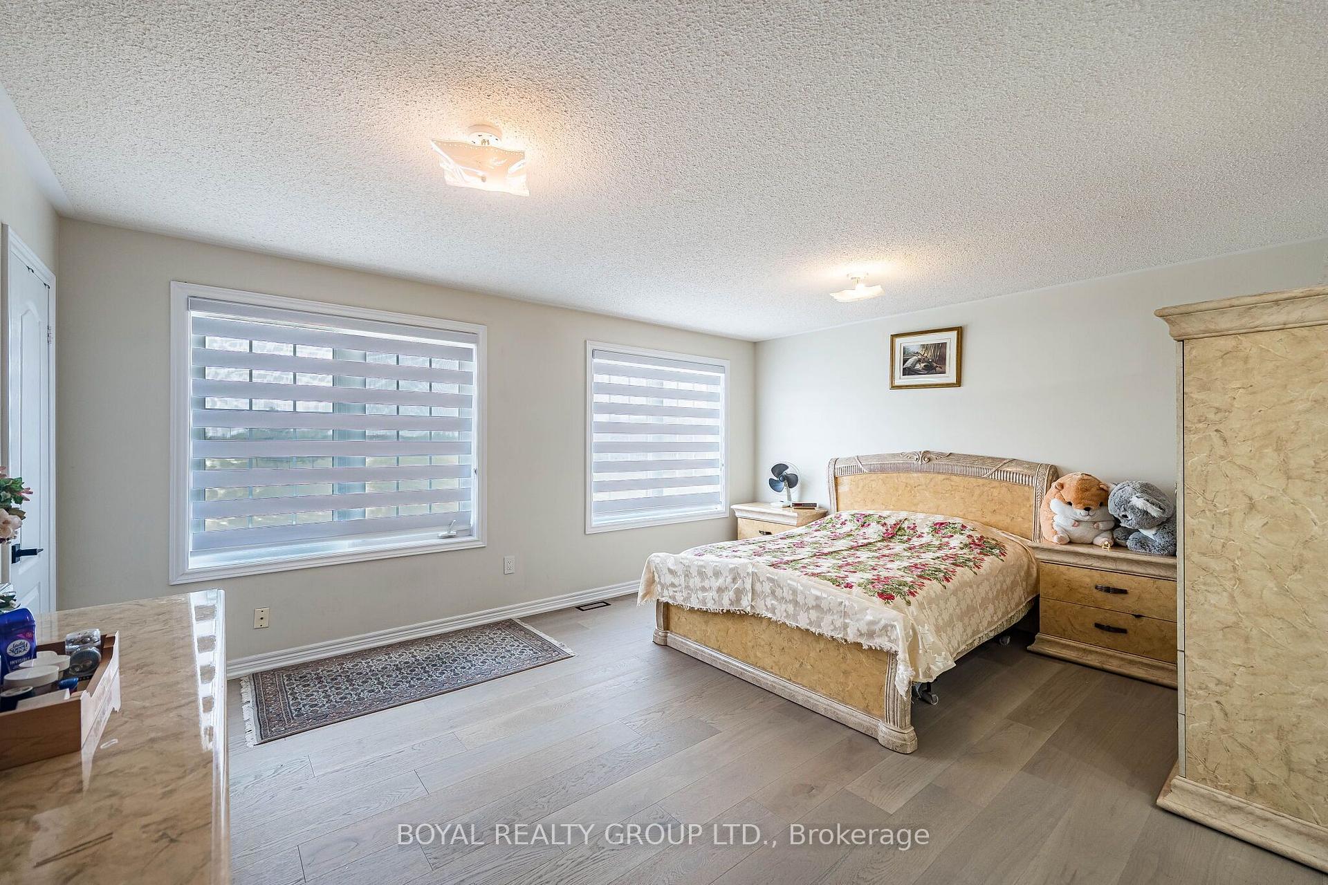 Photo 31 of 8 Coniferous Court, Brampton, Sandringham-Wellington — HOMEH