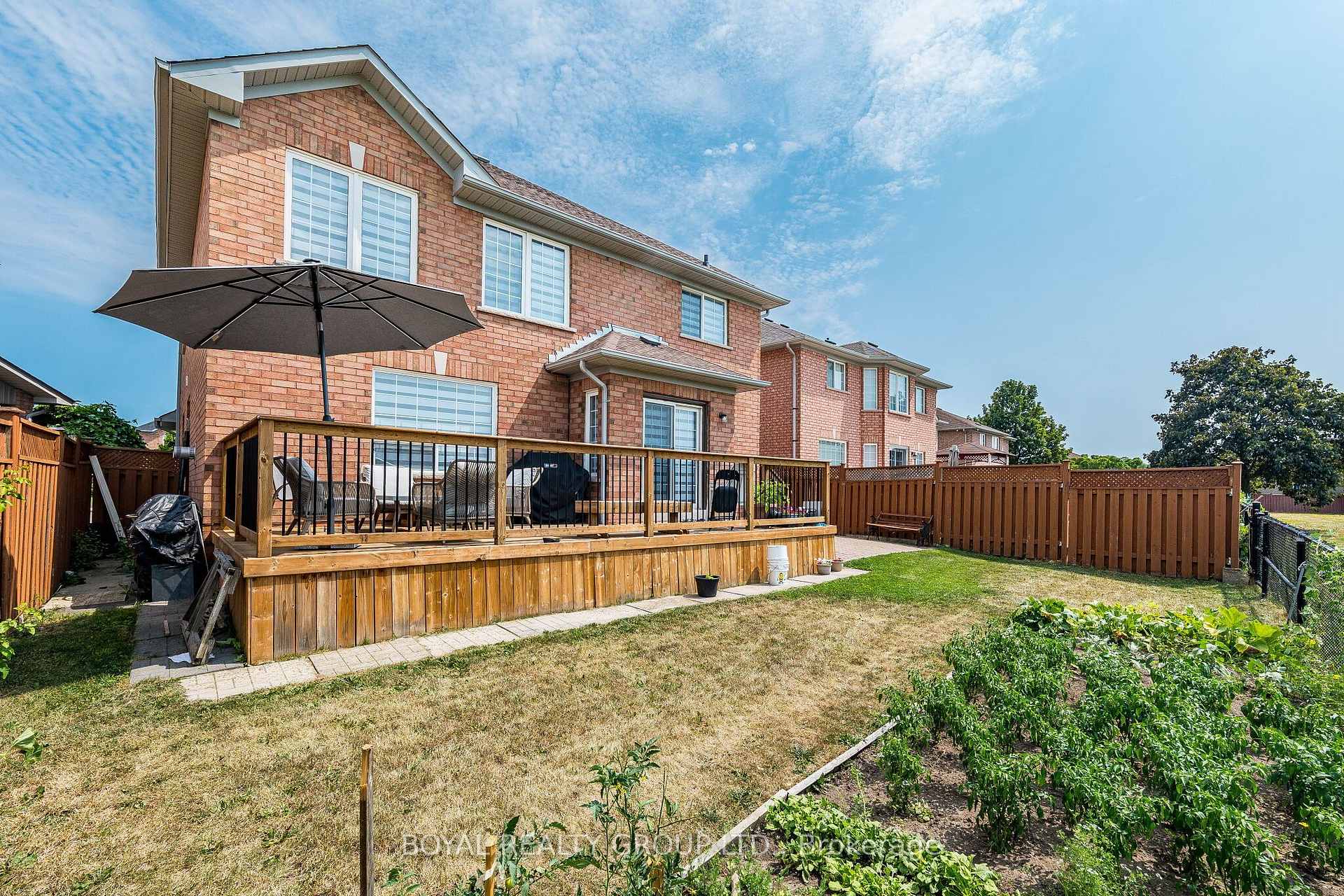 Photo 47 of 8 Coniferous Court, Brampton, Sandringham-Wellington — HOMEH