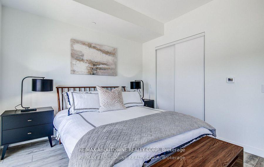 Photo 7 of Unit B0811, 133 Bronte Road, Oakville, Bronte — HOMEH