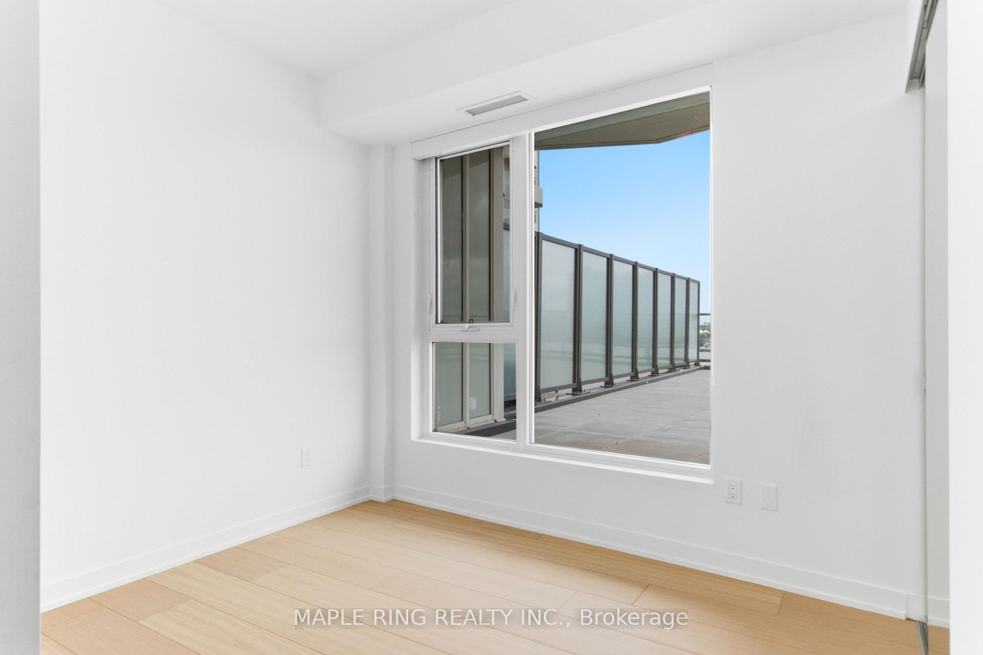 Photo 11 of Unit 704, 474 Caldari Road, Vaughan, Concord — HOMEH