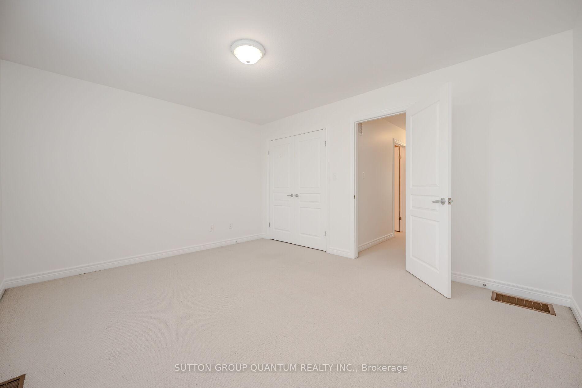 Photo 13 of 4304 Ingram, Burlington, Shoreacres — HOMEH