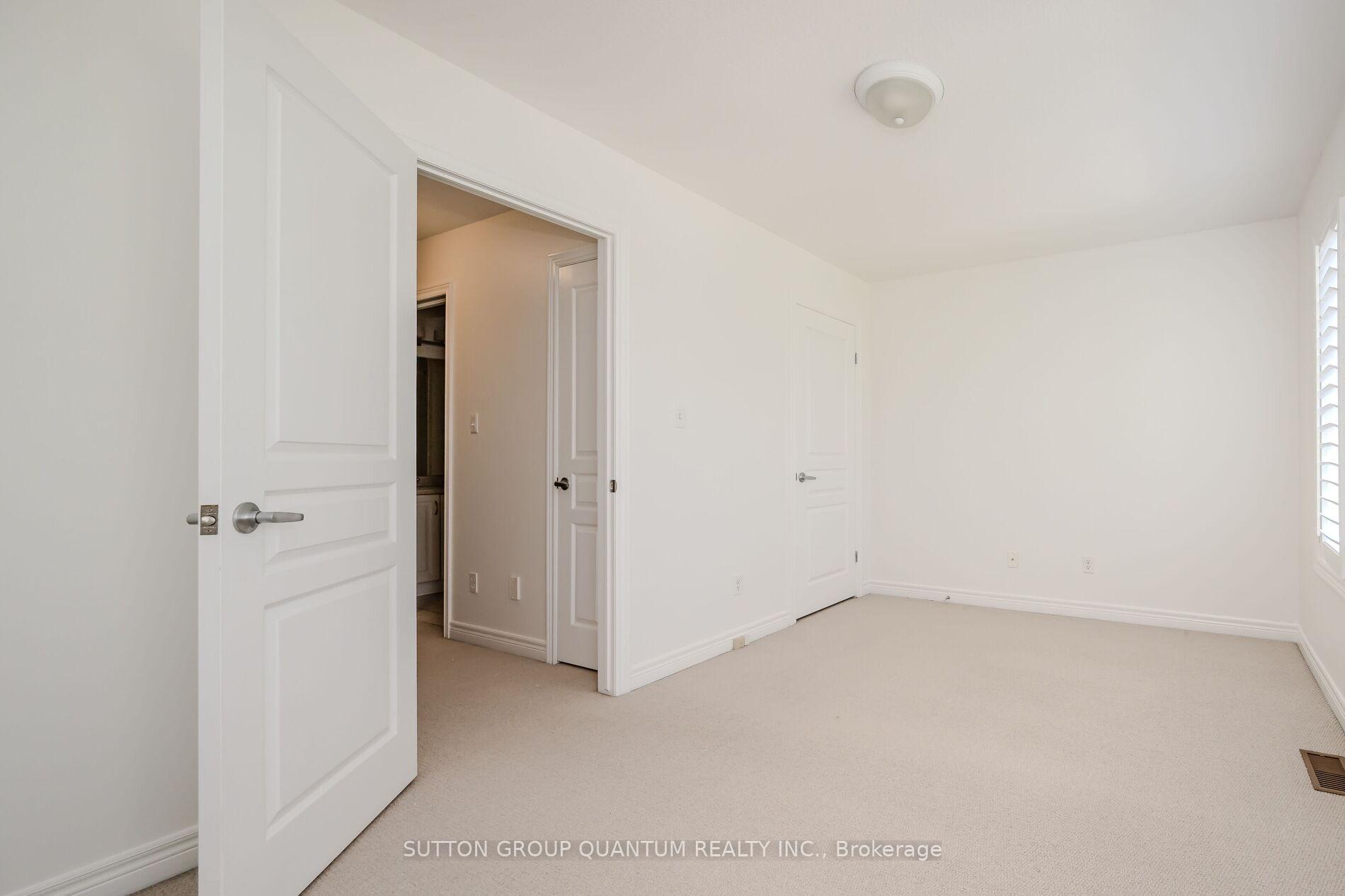Photo 15 of 4304 Ingram, Burlington, Shoreacres — HOMEH
