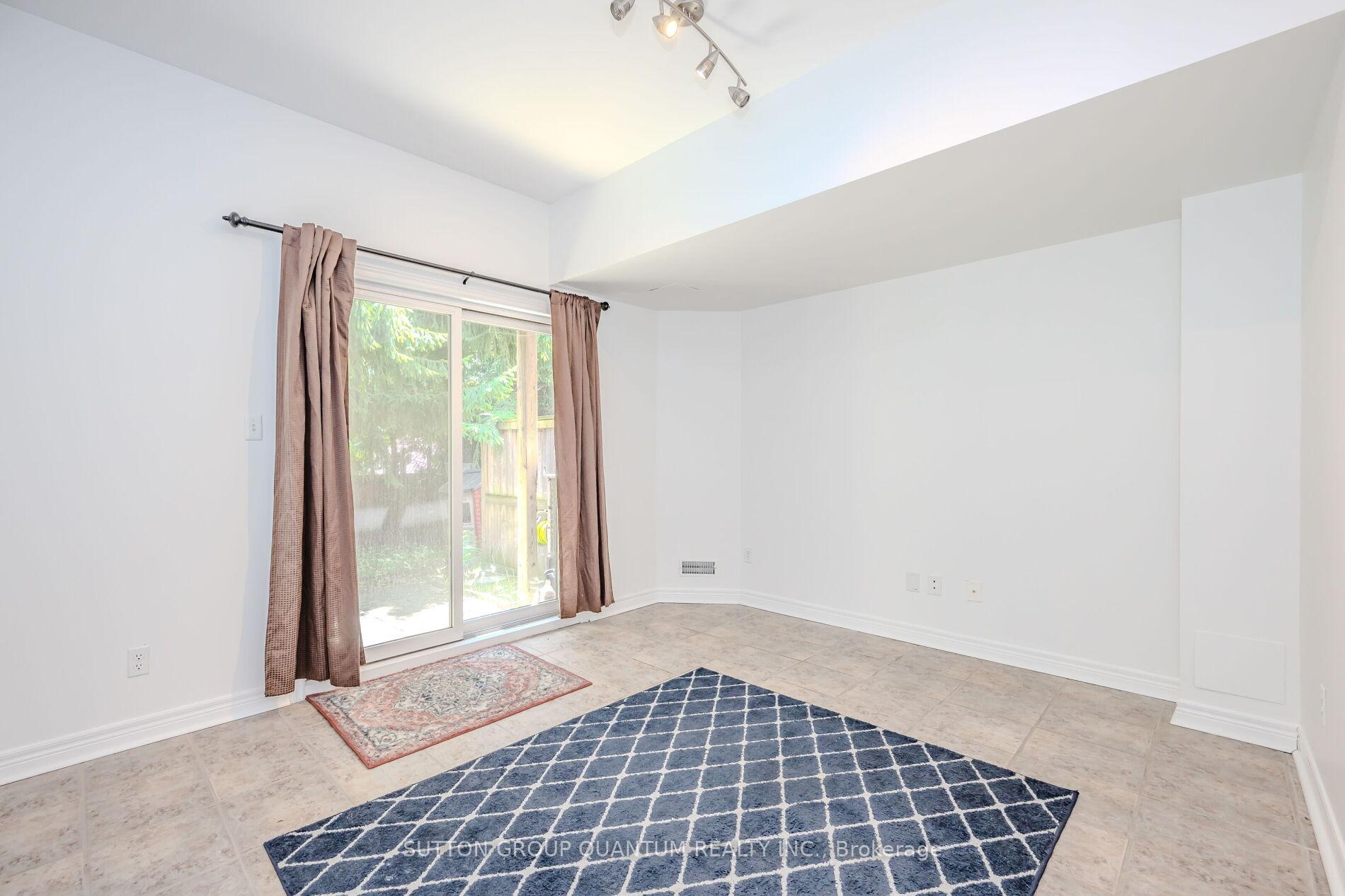Photo 19 of 4304 Ingram, Burlington, Shoreacres — HOMEH
