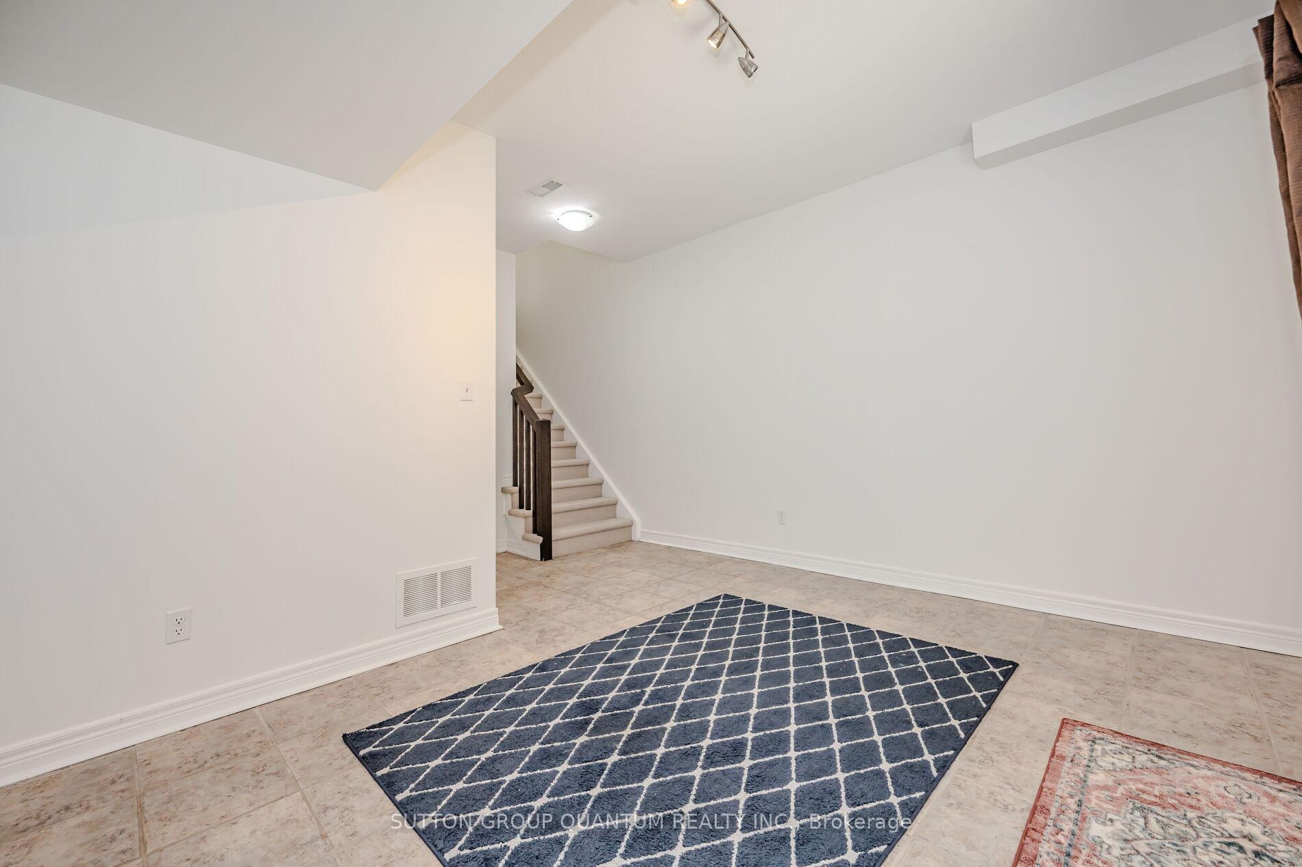 Photo 20 of 4304 Ingram, Burlington, Shoreacres — HOMEH