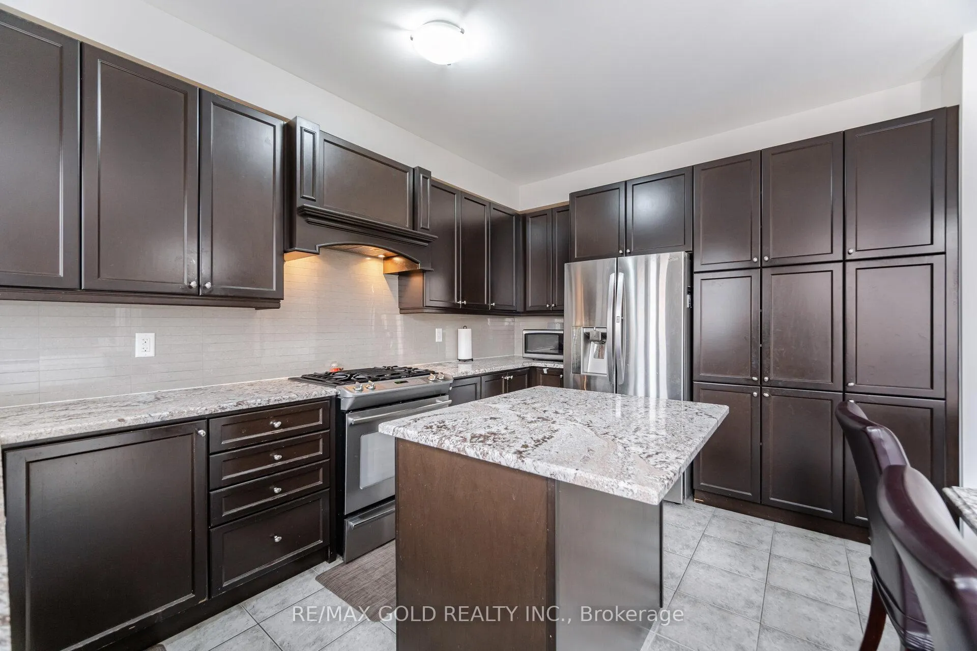 Photo 17 of 22 Ripple Street, Brampton, Sandringham-Wellington — HOMEH
