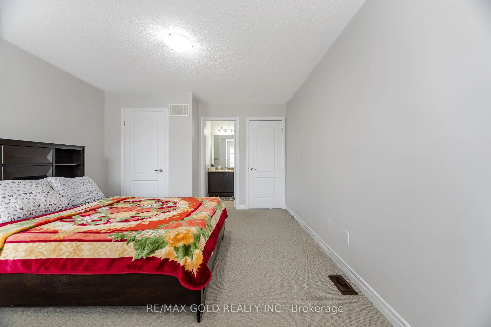 Photo 28 of 22 Ripple Street, Brampton, Sandringham-Wellington — HOMEH