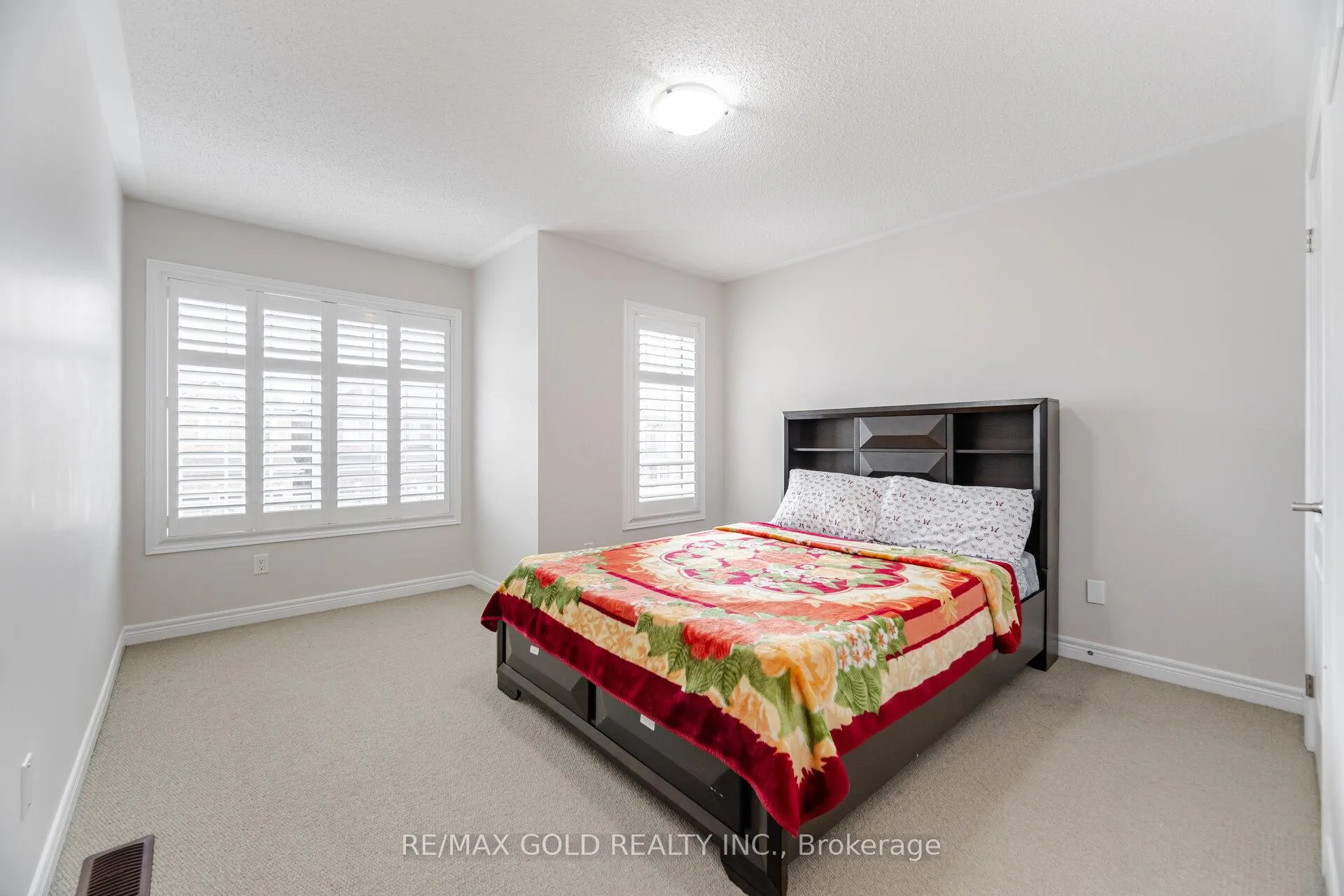 Photo 29 of 22 Ripple Street, Brampton, Sandringham-Wellington — HOMEH