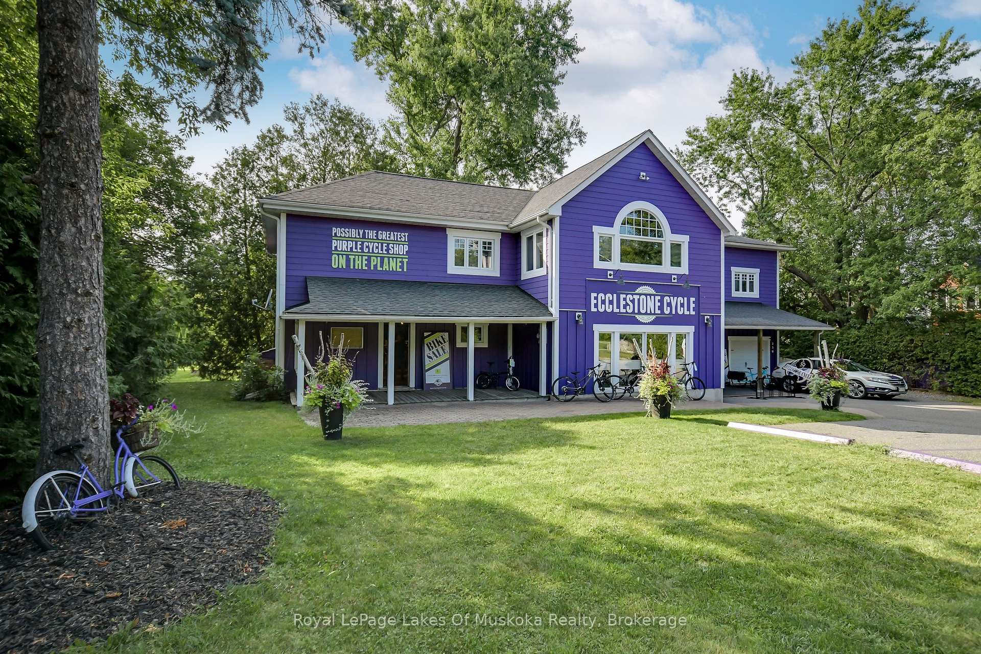 Photo 1 of 230 Ecclestone Drive, Bracebridge — HOMEH