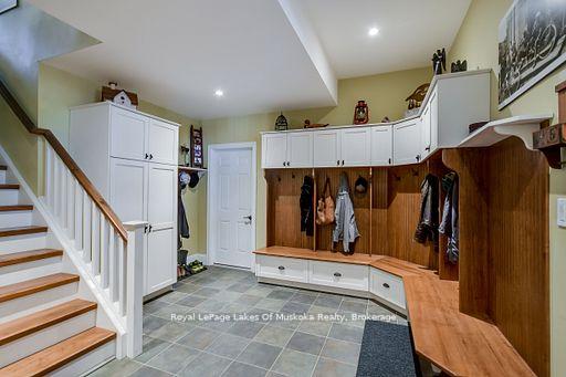 Photo 4 of 230 Ecclestone Drive, Bracebridge — HOMEH
