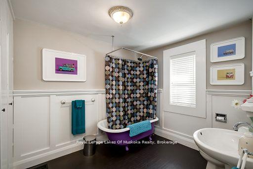 Photo 16 of 230 Ecclestone Drive, Bracebridge — HOMEH