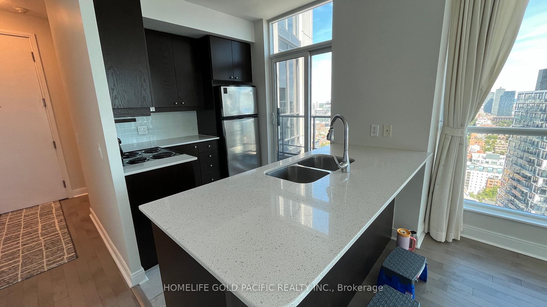 Photo 6 of Unit 3102, 1 Scott Street, Toronto, Waterfront Communities — HOMEH