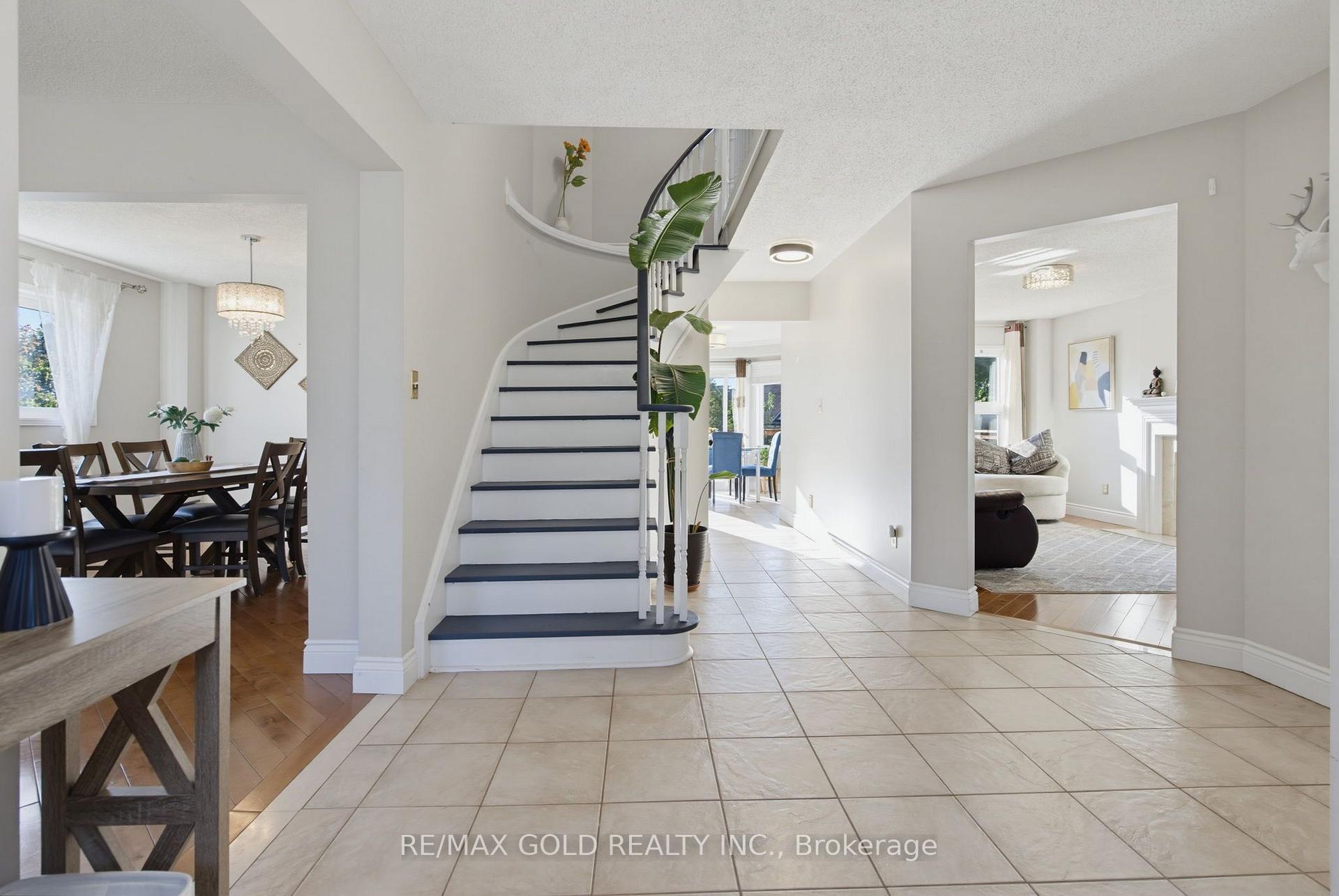 Photo 6 of 38 Silverbirch Place, Whitby, Pringle Creek — HOMEH