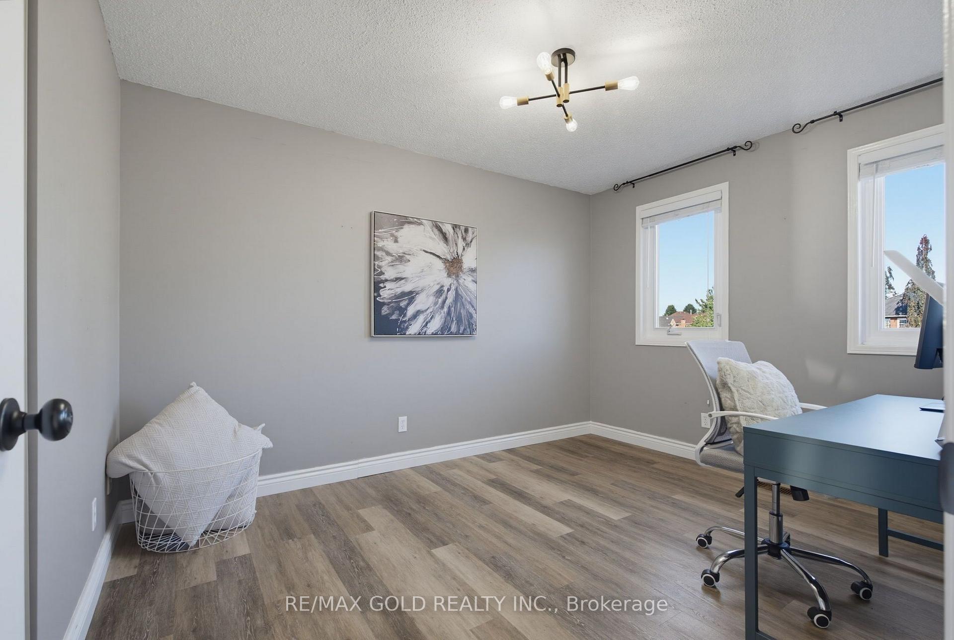 Photo 30 of 38 Silverbirch Place, Whitby, Pringle Creek — HOMEH