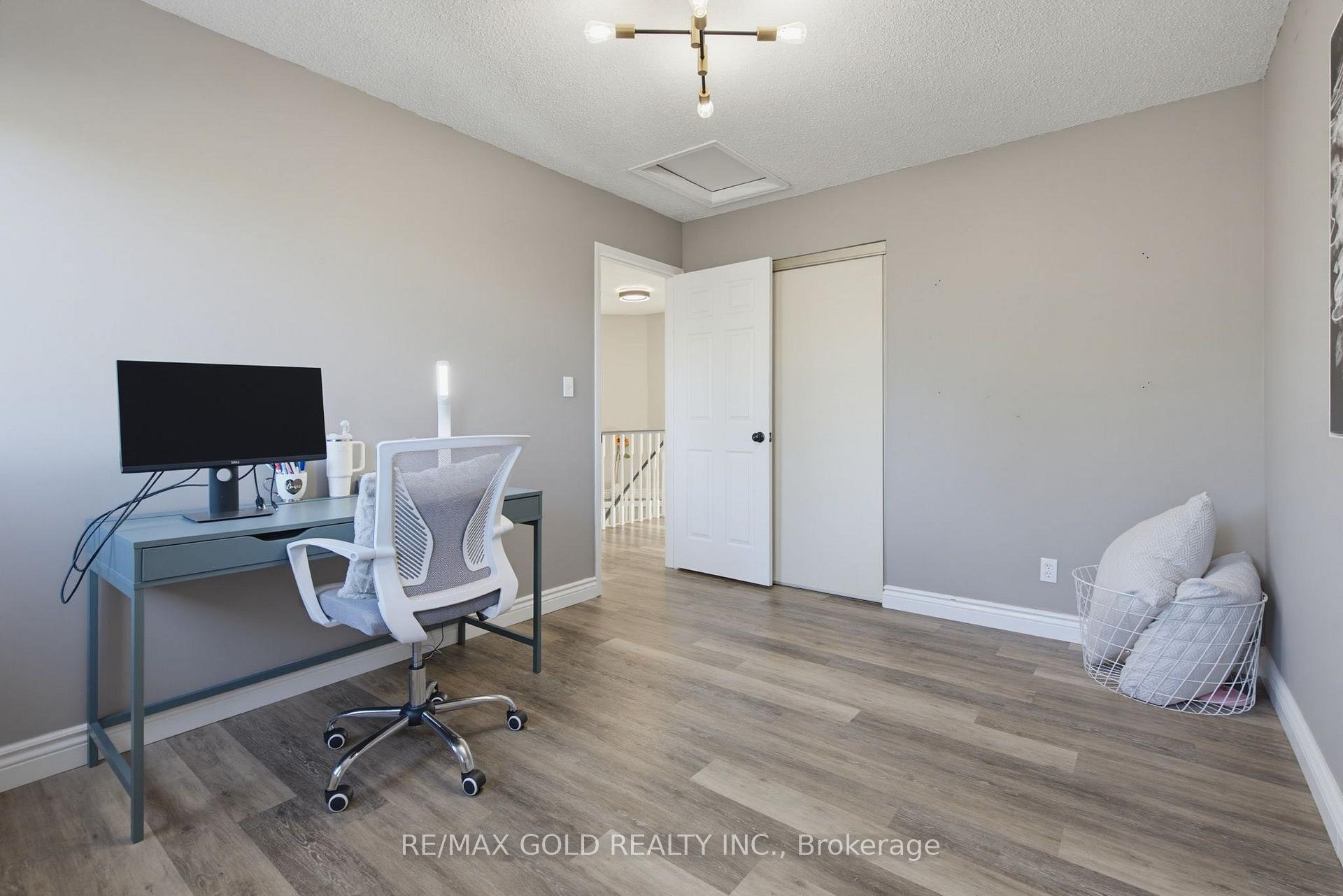 Photo 31 of 38 Silverbirch Place, Whitby, Pringle Creek — HOMEH