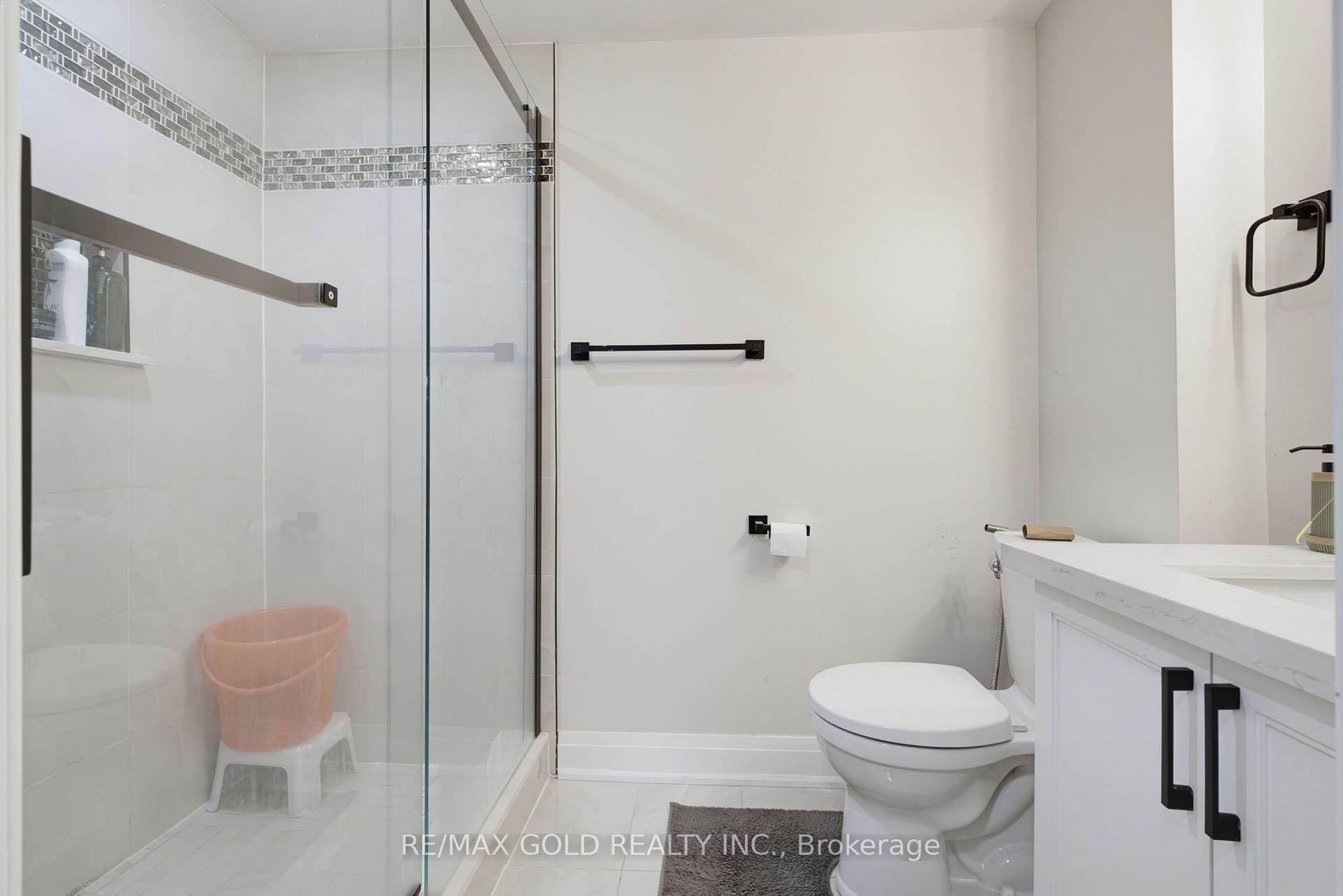 Photo 42 of 38 Silverbirch Place, Whitby, Pringle Creek — HOMEH