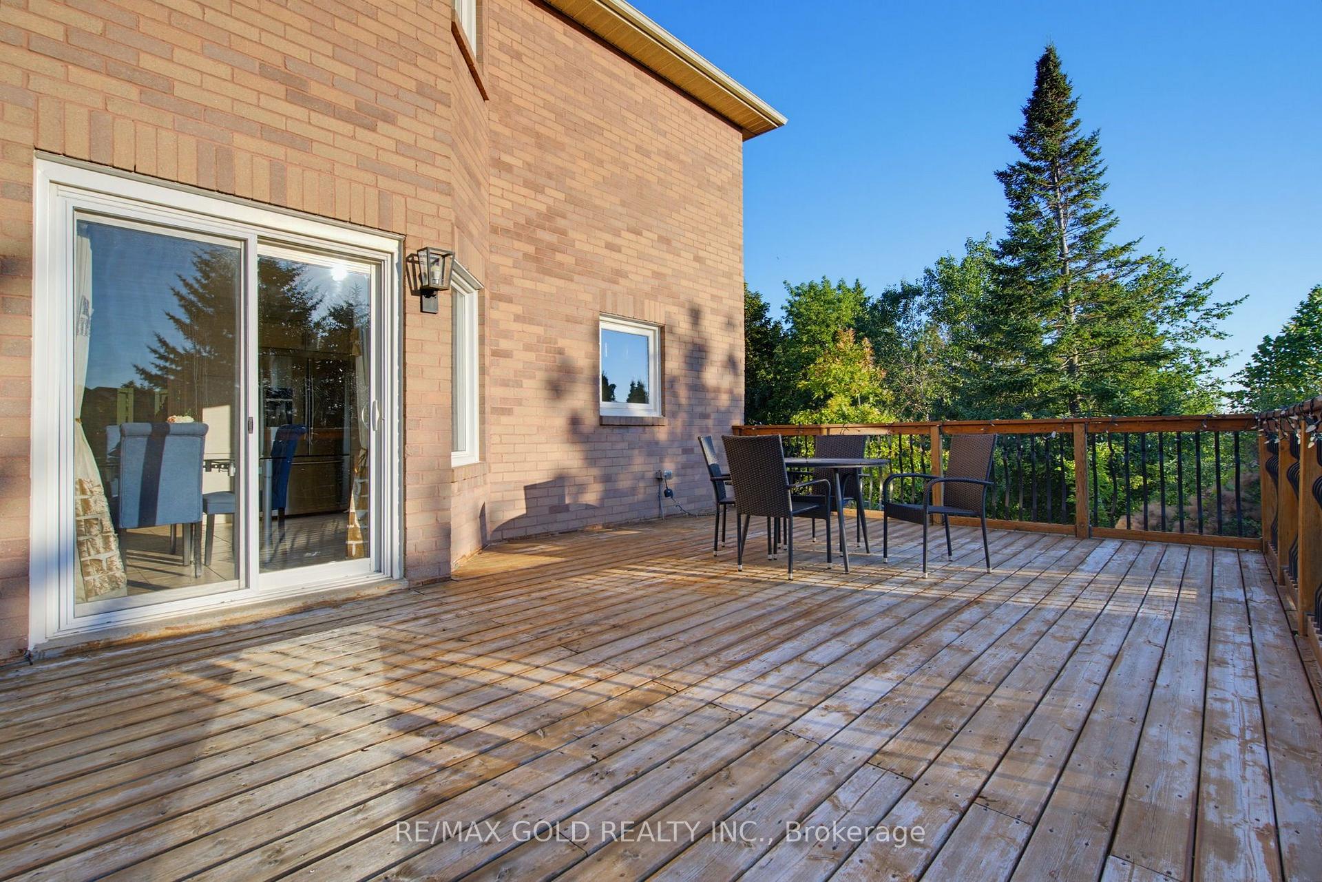 Photo 45 of 38 Silverbirch Place, Whitby, Pringle Creek — HOMEH