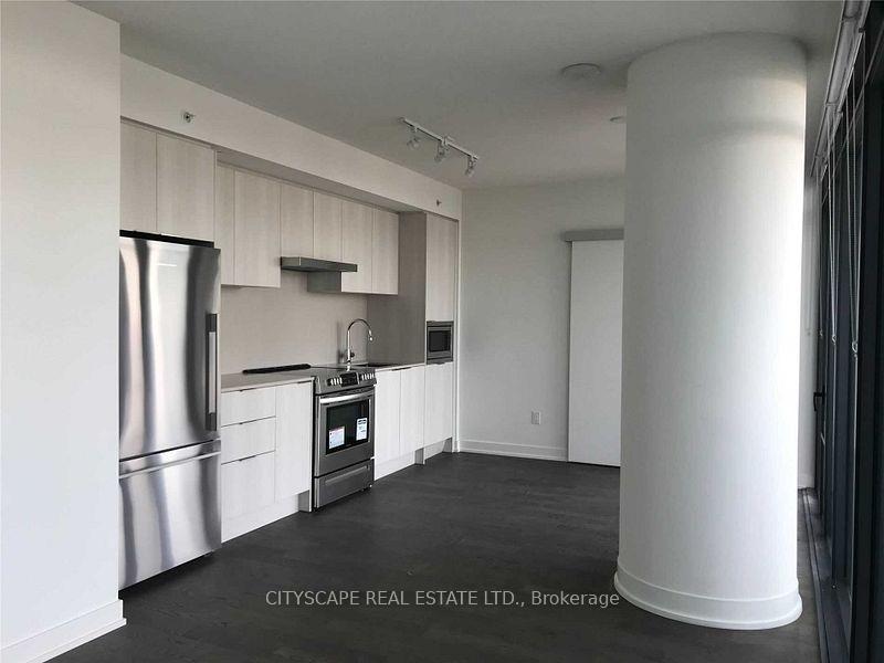 Photo 5 of Unit 1717, 25 Richmond Street E, Toronto, Church-Yonge Corridor — HOMEH