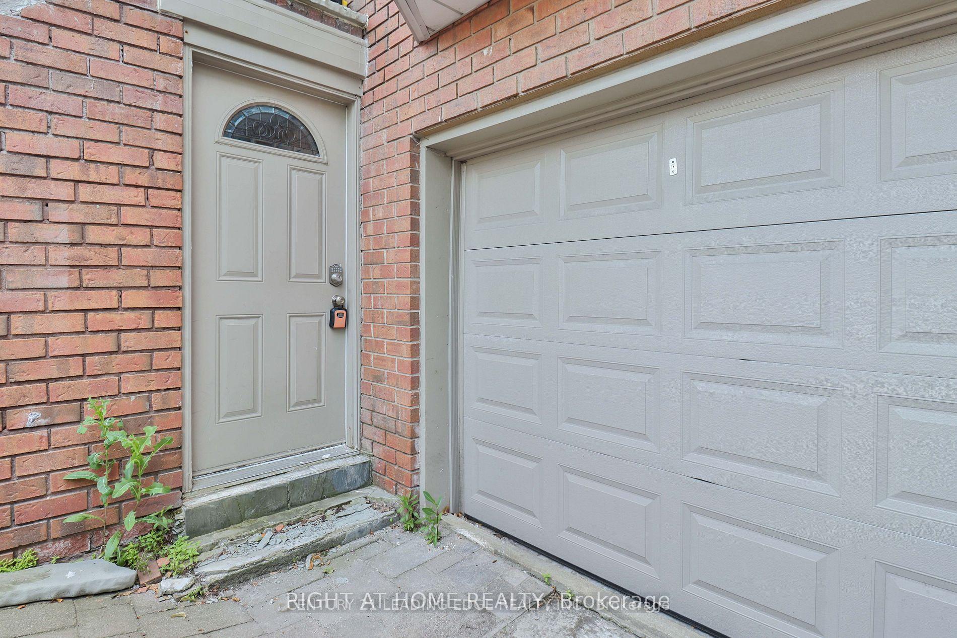 Photo 12 of Unit (Bsmt), 143 Gamble Avenue, Toronto, East York — HOMEH