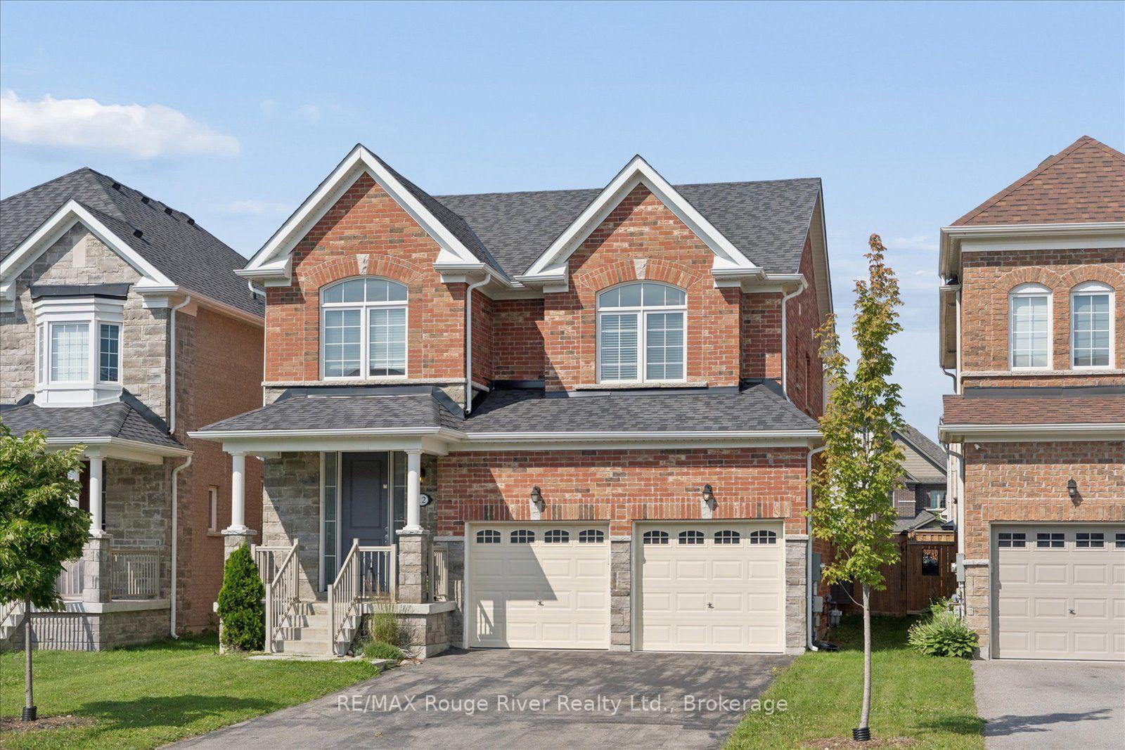 Photo 3 of 12 Bill Hutchinson Crescent, Clarington, Bowmanville — HOMEH