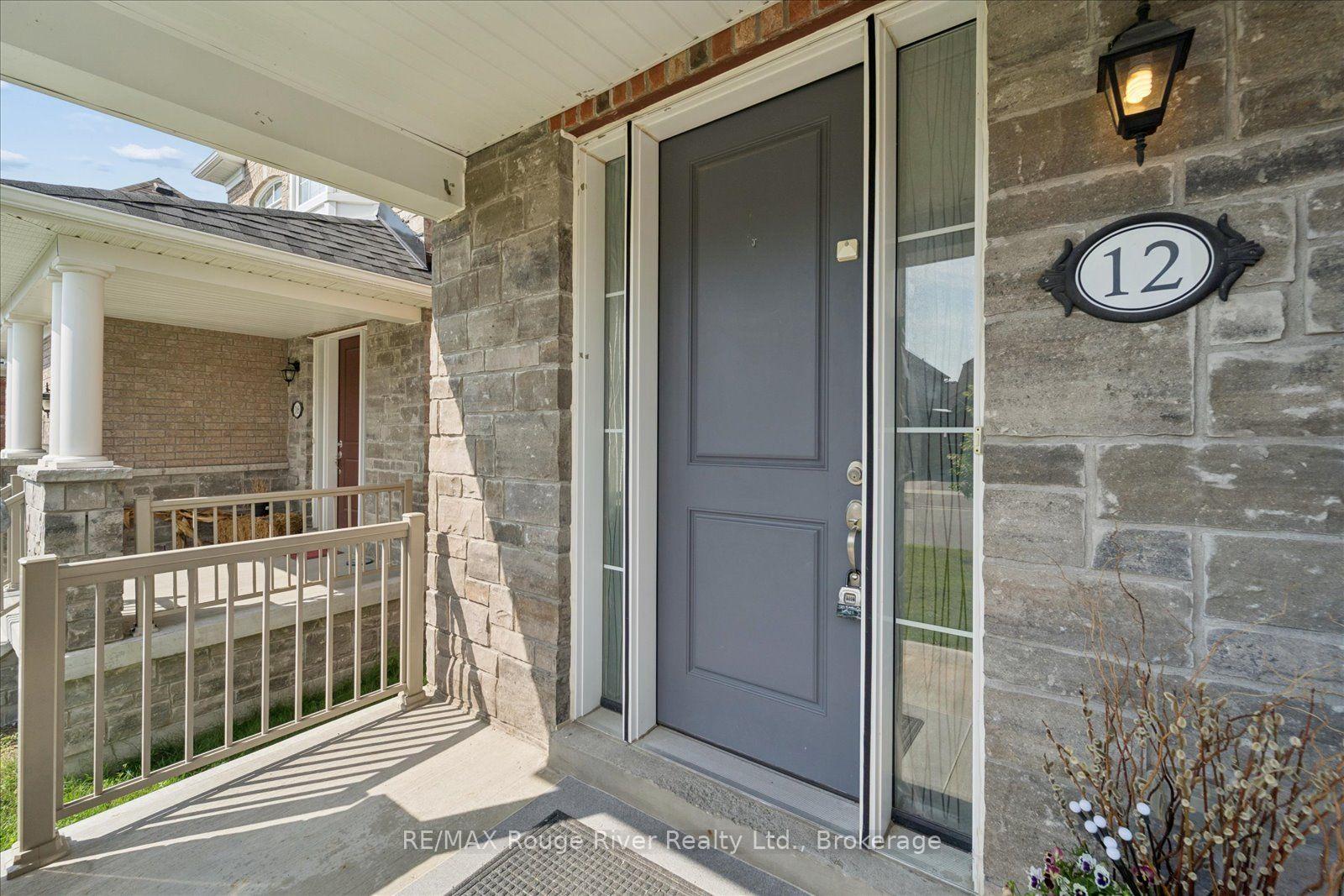 Photo 6 of 12 Bill Hutchinson Crescent, Clarington, Bowmanville — HOMEH