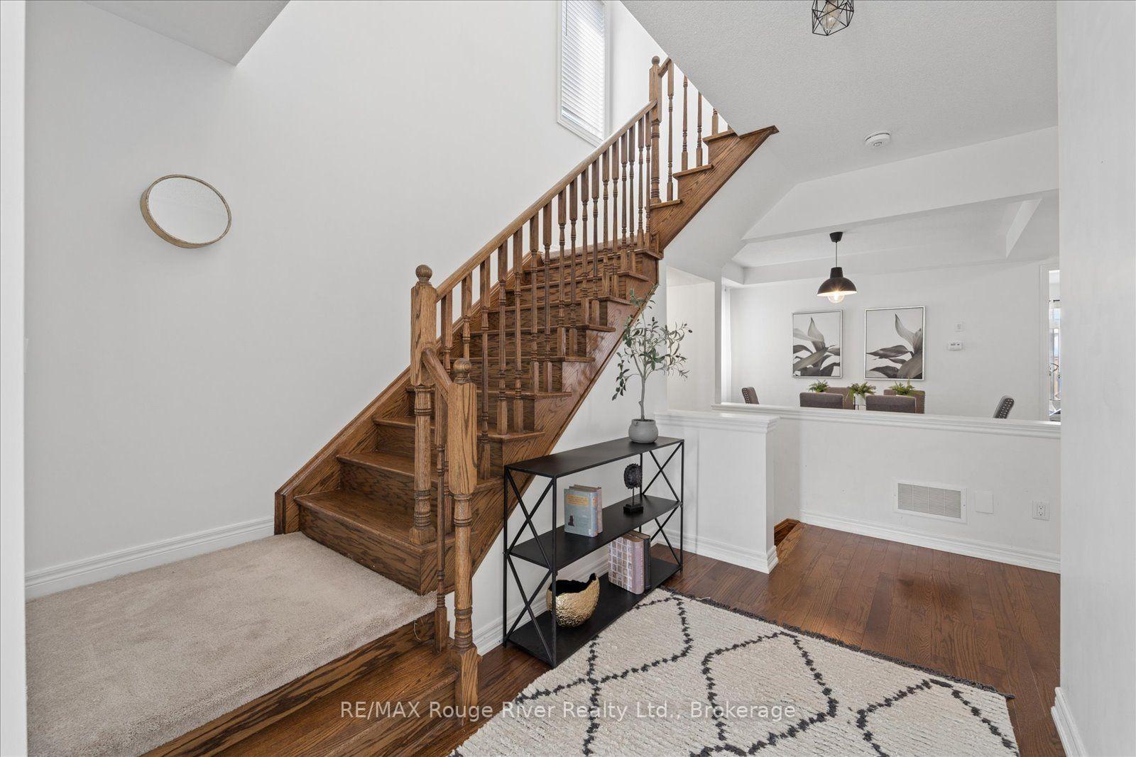 Photo 11 of 12 Bill Hutchinson Crescent, Clarington, Bowmanville — HOMEH