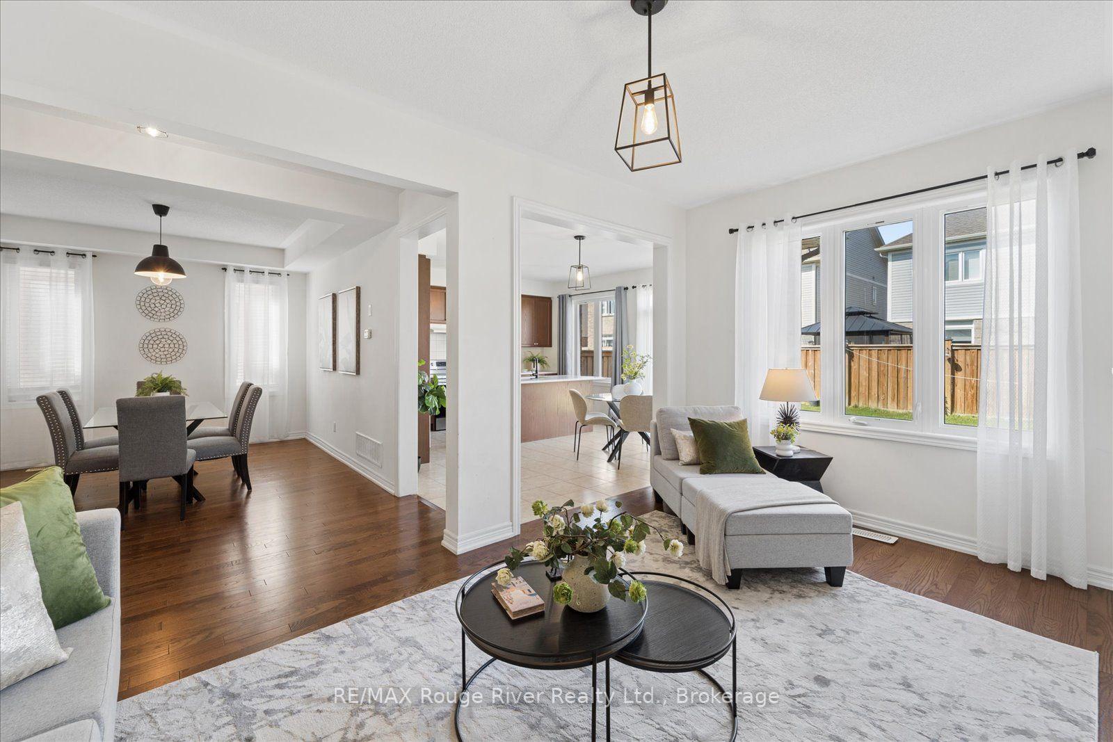 Photo 19 of 12 Bill Hutchinson Crescent, Clarington, Bowmanville — HOMEH