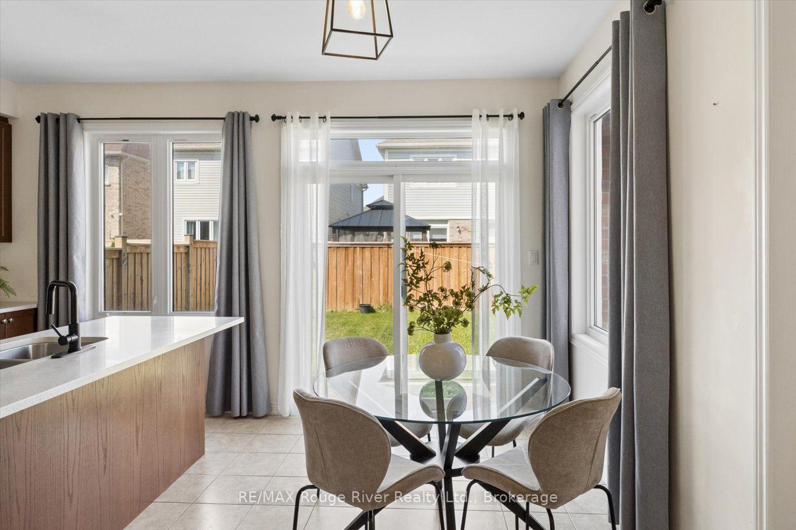 Photo 28 of 12 Bill Hutchinson Crescent, Clarington, Bowmanville — HOMEH
