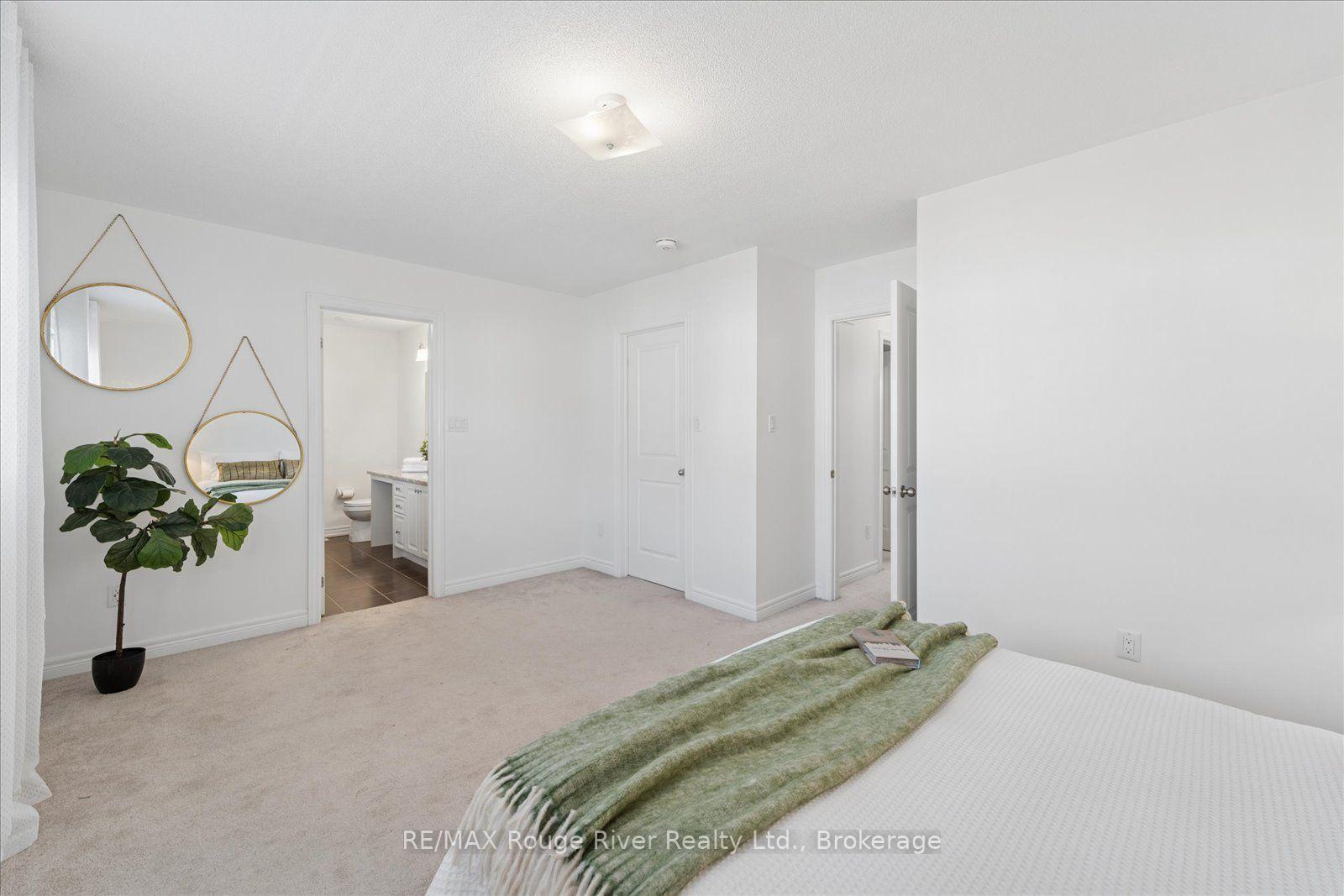Photo 34 of 12 Bill Hutchinson Crescent, Clarington, Bowmanville — HOMEH
