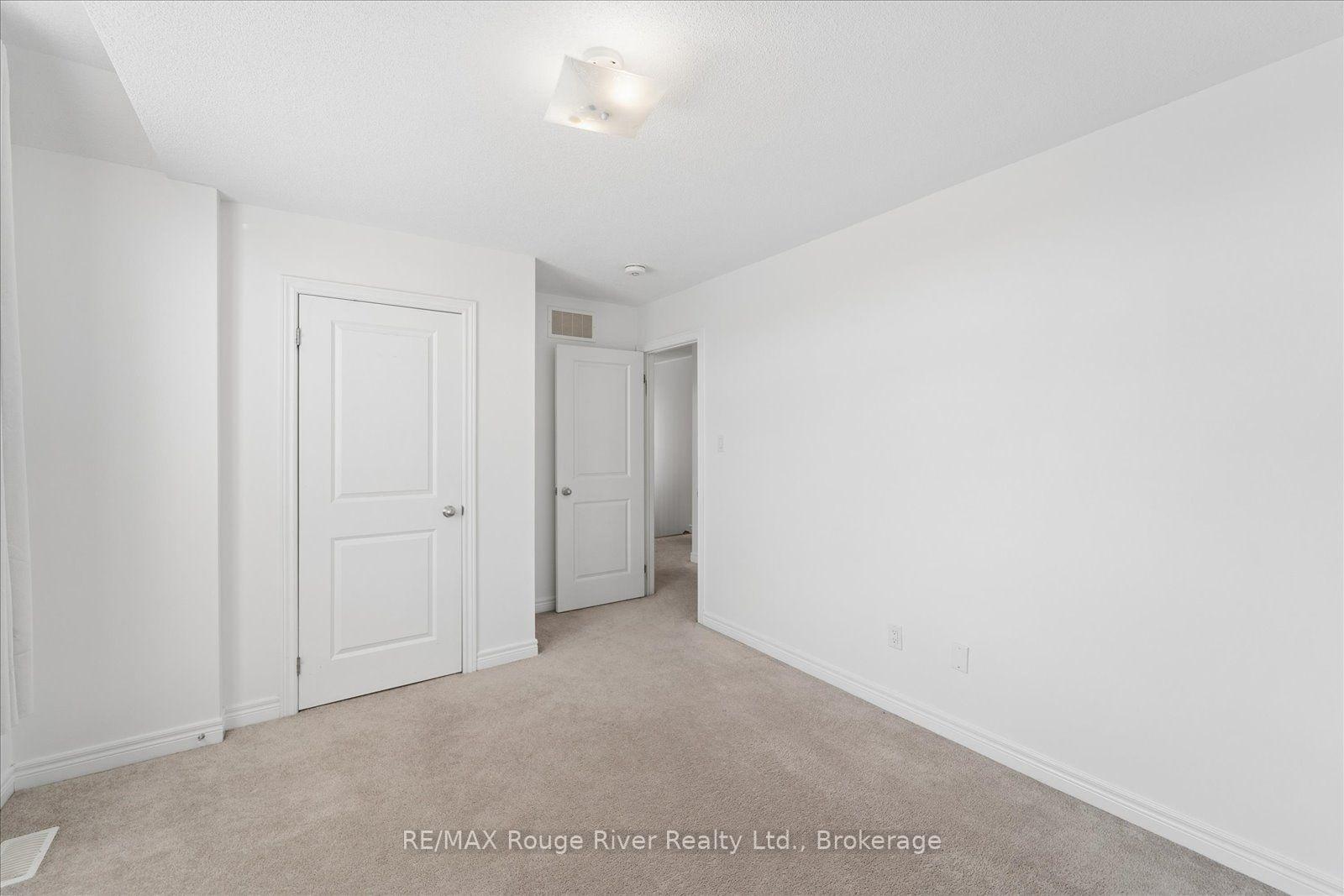 Photo 41 of 12 Bill Hutchinson Crescent, Clarington, Bowmanville — HOMEH