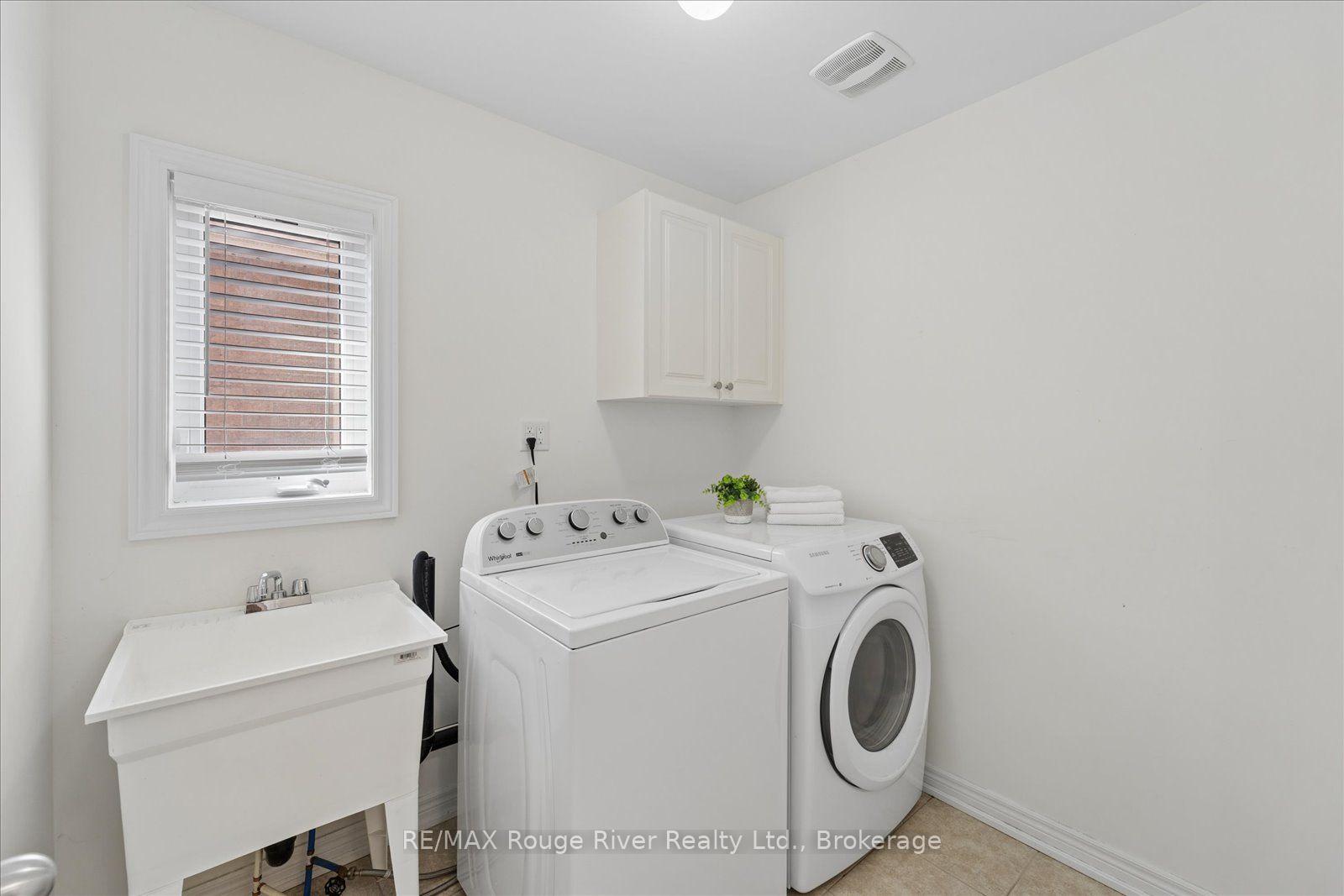 Photo 42 of 12 Bill Hutchinson Crescent, Clarington, Bowmanville — HOMEH
