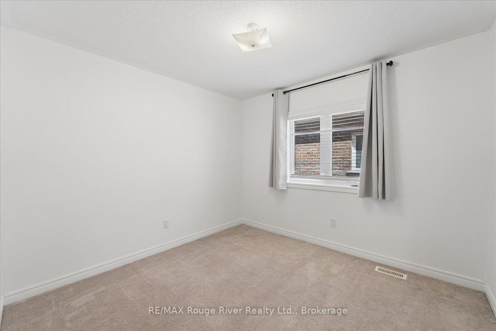 Photo 43 of 12 Bill Hutchinson Crescent, Clarington, Bowmanville — HOMEH