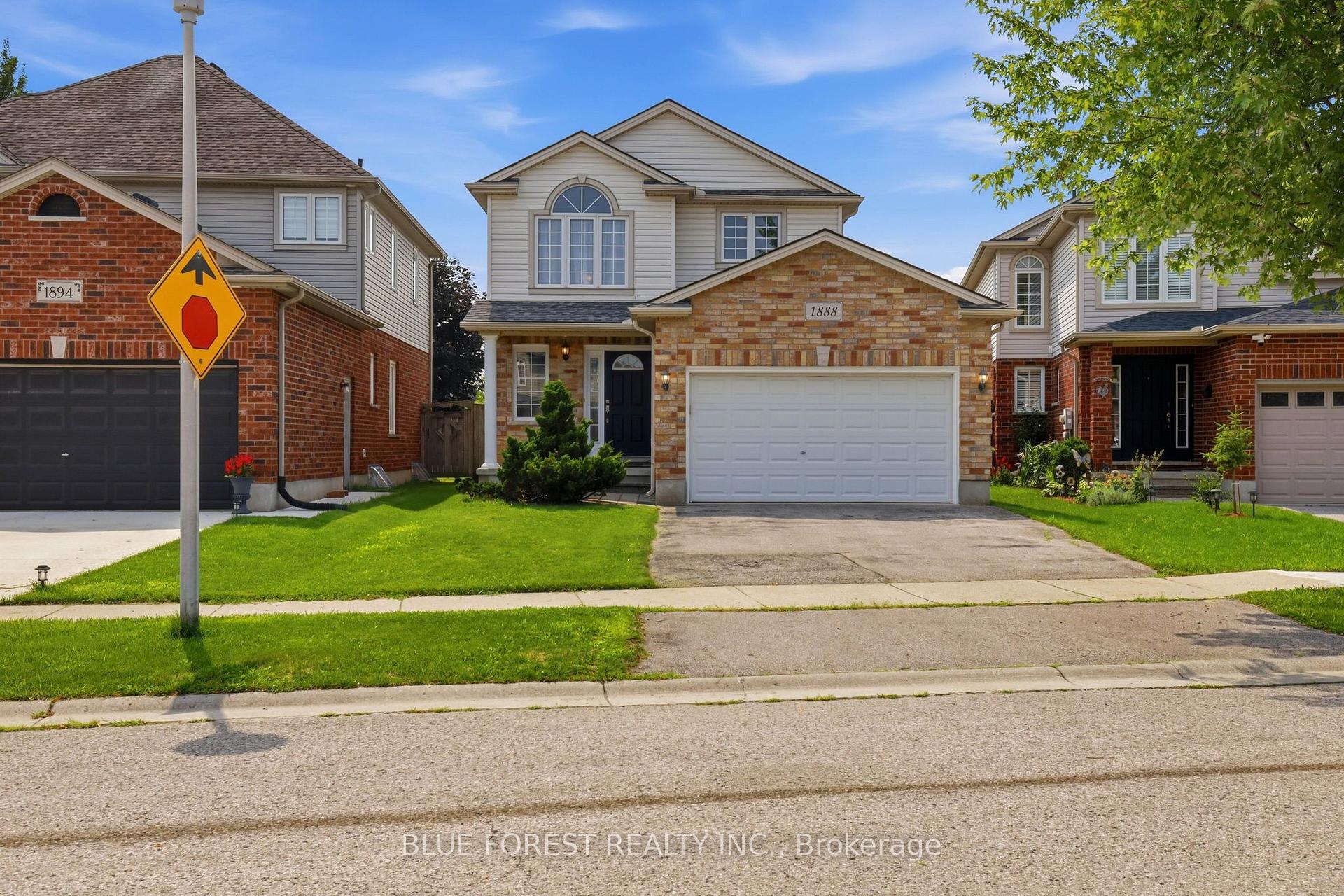 Photo 1 of 1888 Stackhouse Crescent, London, North C — HOMEH