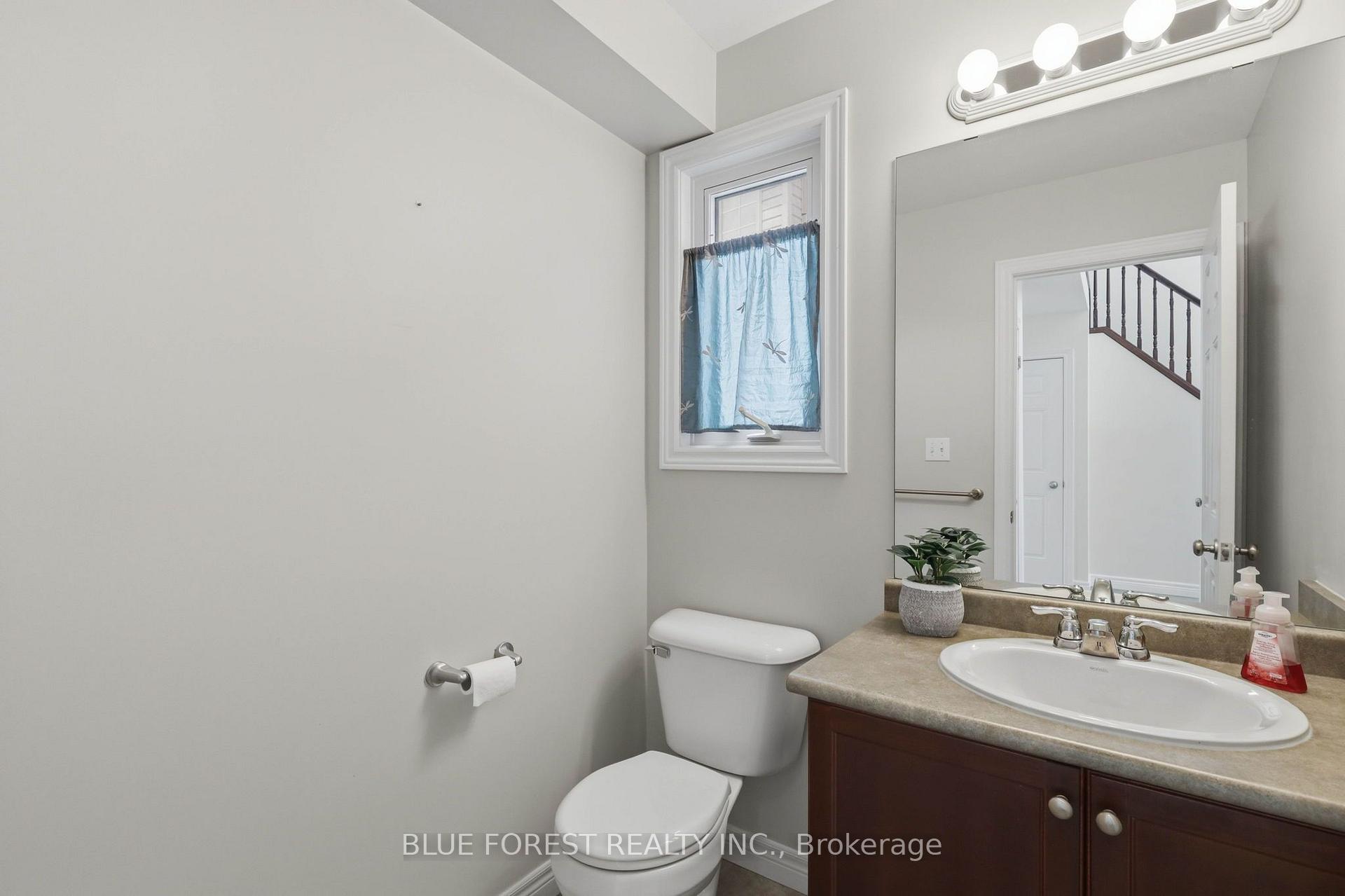Photo 6 of 1888 Stackhouse Crescent, London, North C — HOMEH