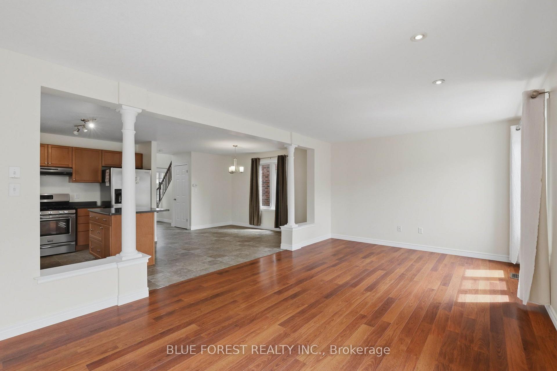 Photo 15 of 1888 Stackhouse Crescent, London, North C — HOMEH
