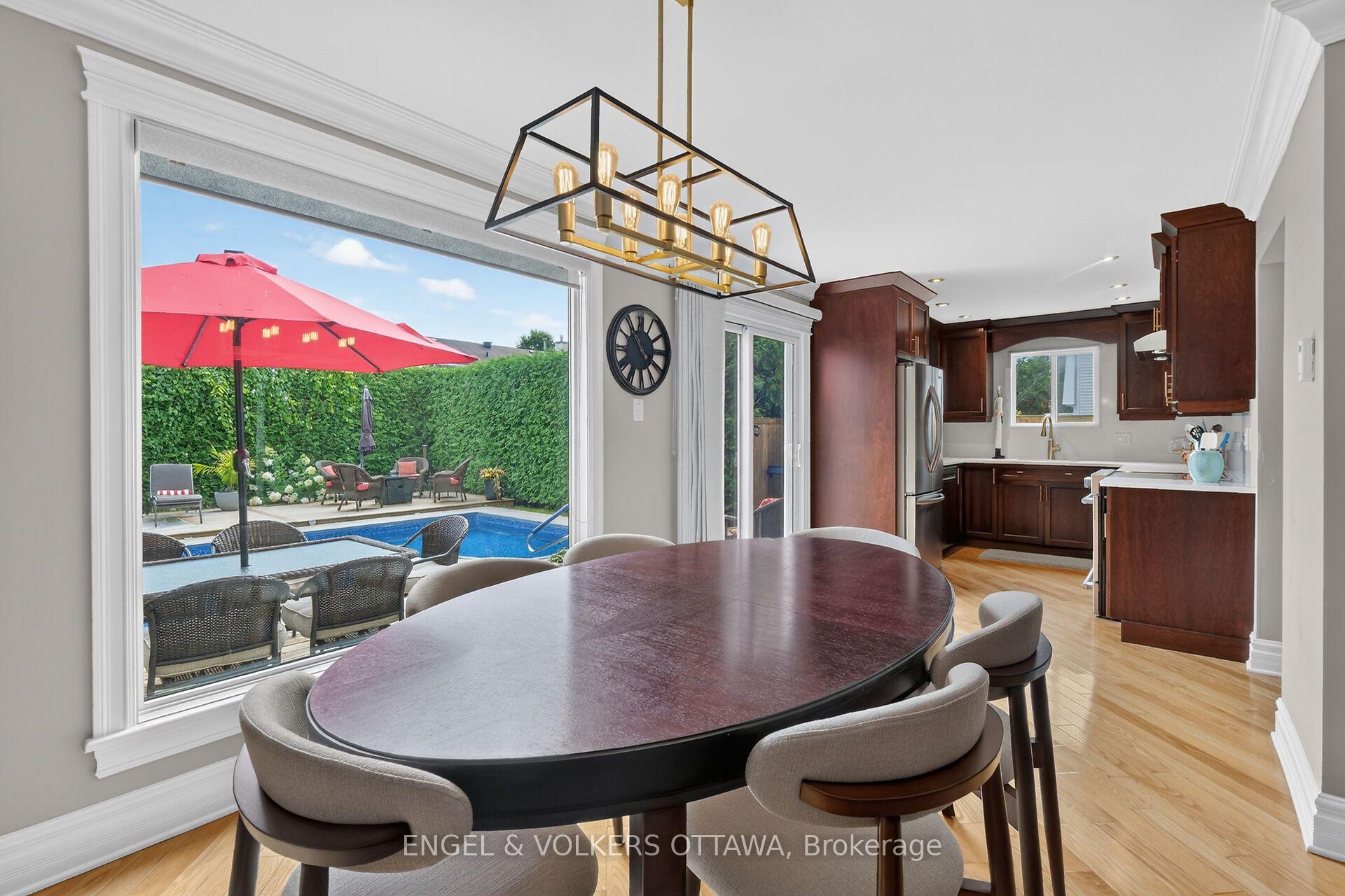 Photo 9 of 1069 St Germain Crescent, Ottawa, Convent Glen North — HOMEH