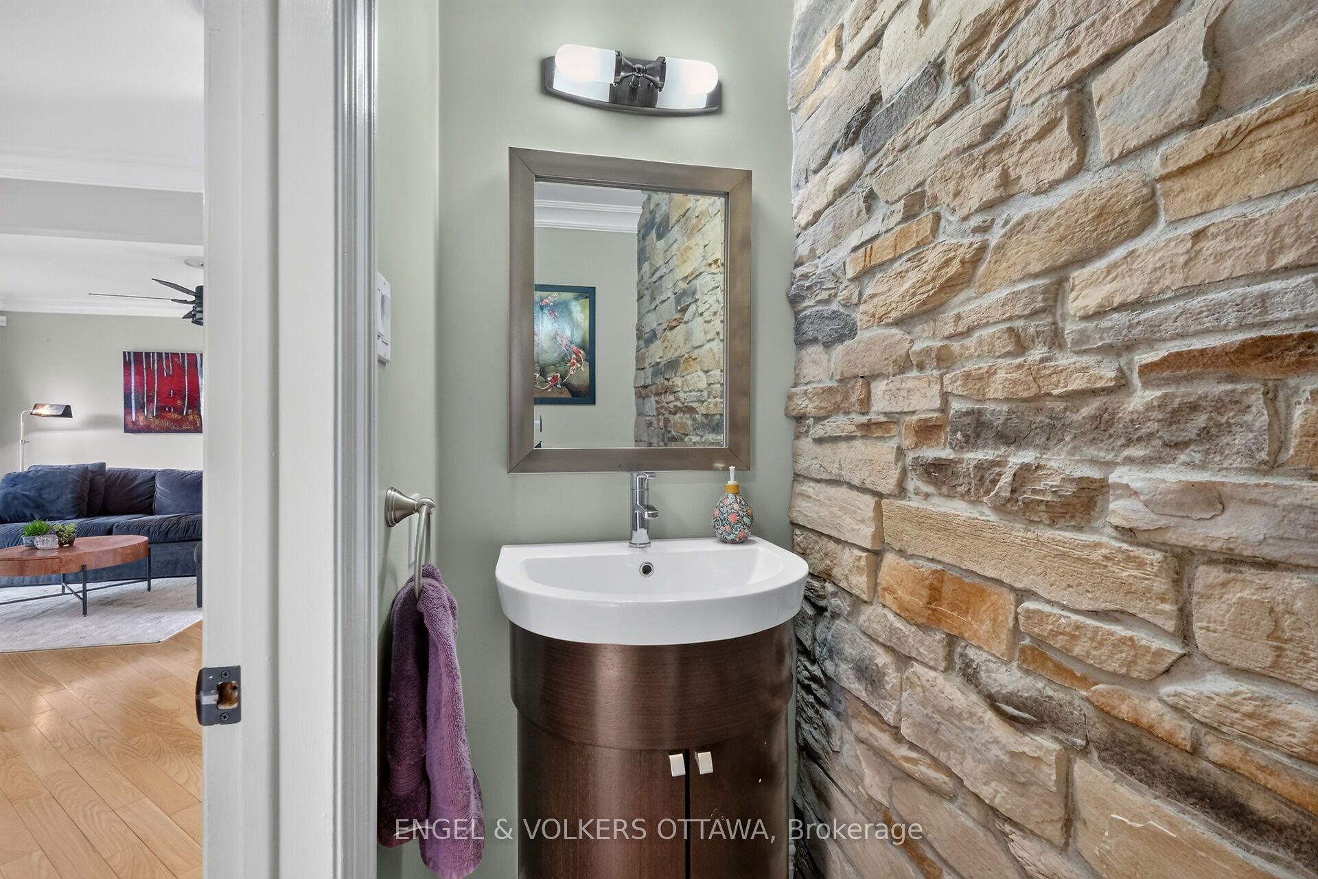 Photo 22 of 1069 St Germain Crescent, Ottawa, Convent Glen North — HOMEH
