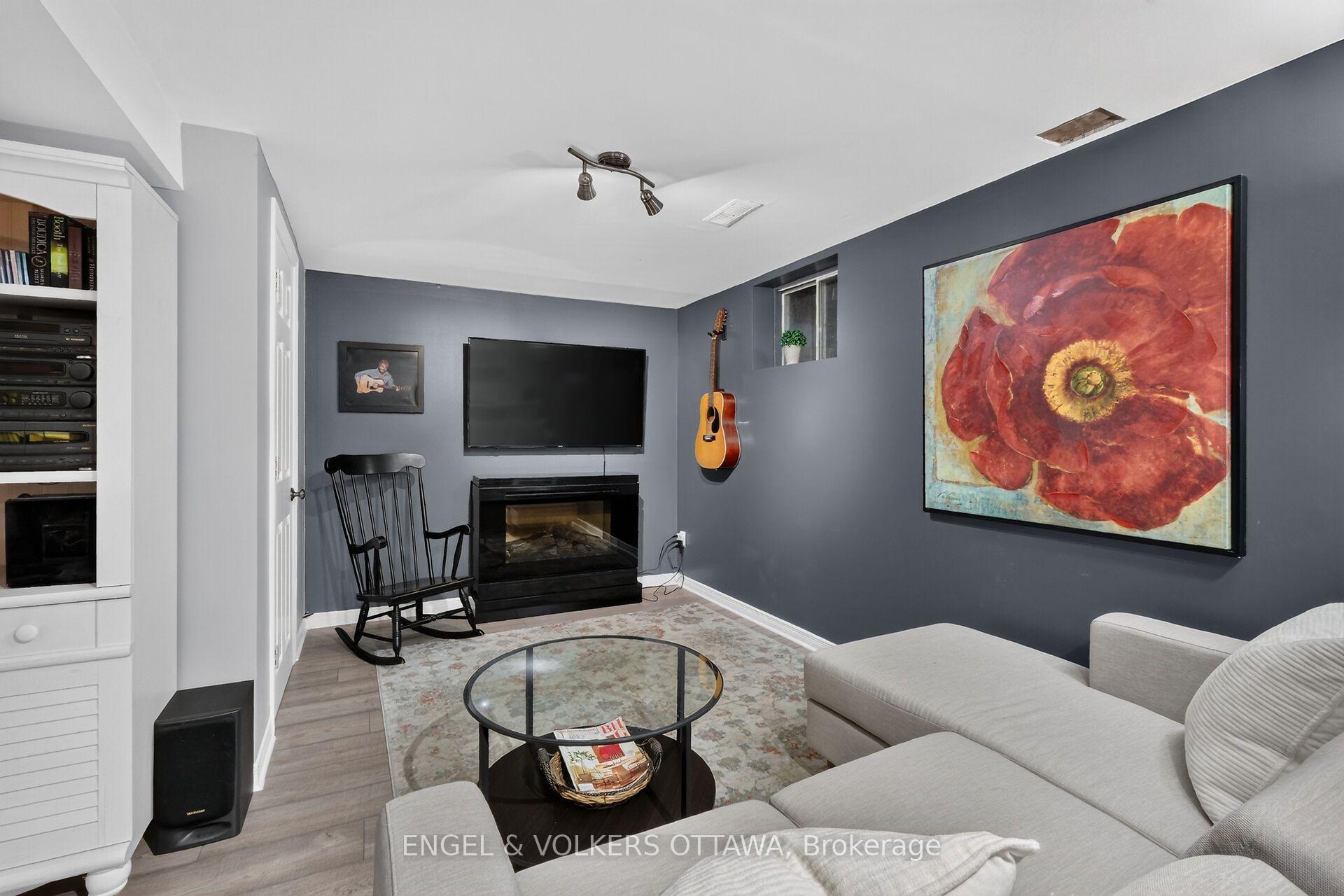 Photo 47 of 1069 St Germain Crescent, Ottawa, Convent Glen North — HOMEH