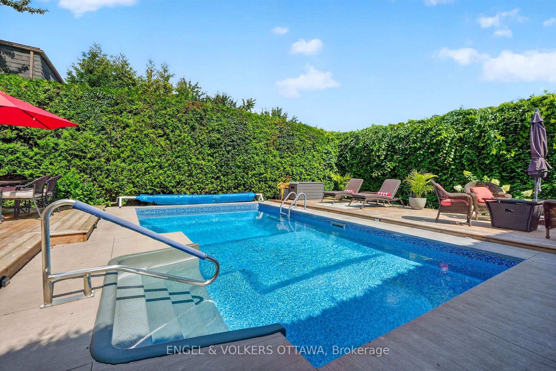 Photo 61 of 1069 St Germain Crescent, Ottawa, Convent Glen North — HOMEH